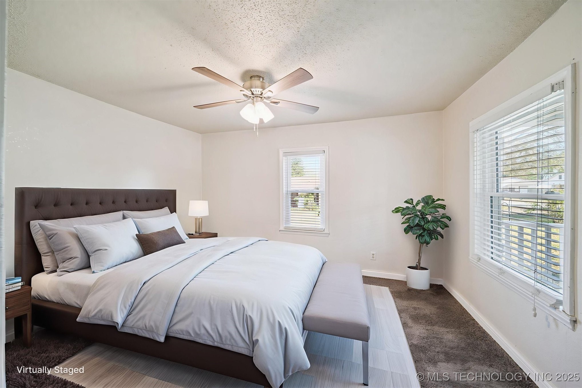 119 E Ross Avenue Property Photo 11