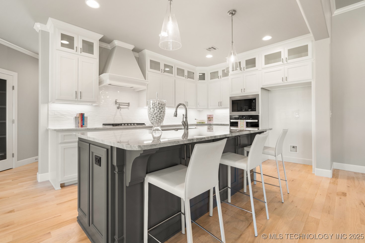 1603 Pinecrest Drive Property Photo 10