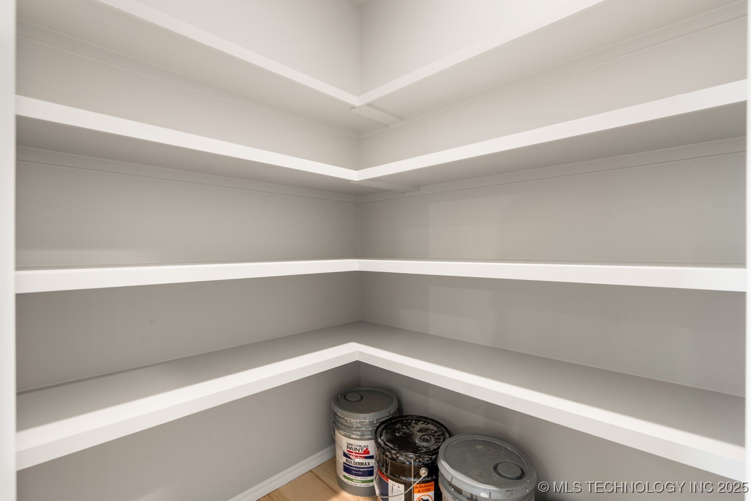 1603 Pinecrest Drive Property Photo 16