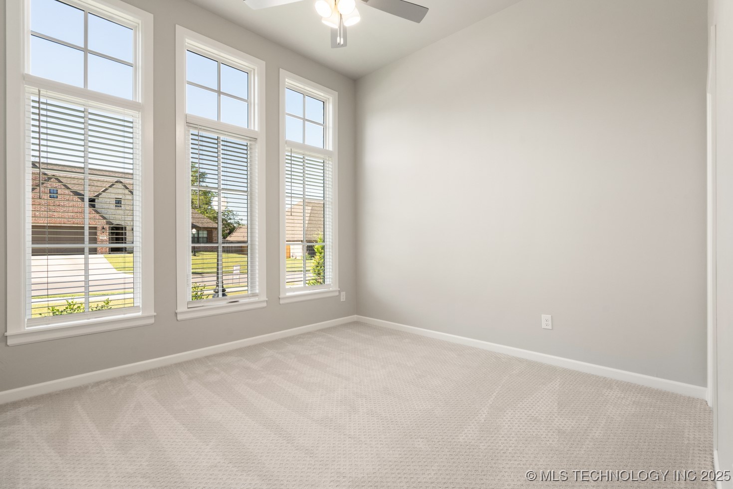 1603 Pinecrest Drive Property Photo 23