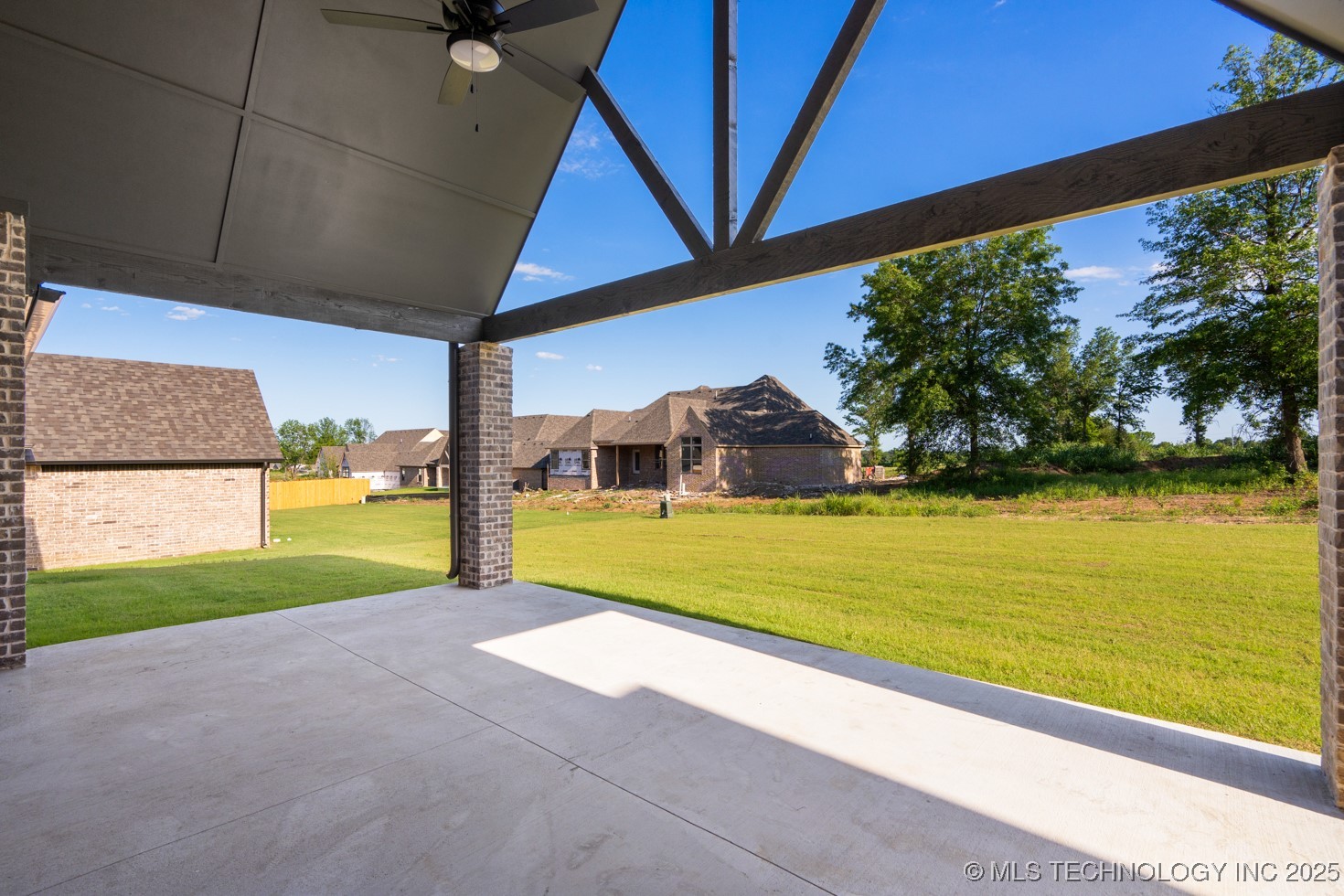 1603 Pinecrest Drive Property Photo 34