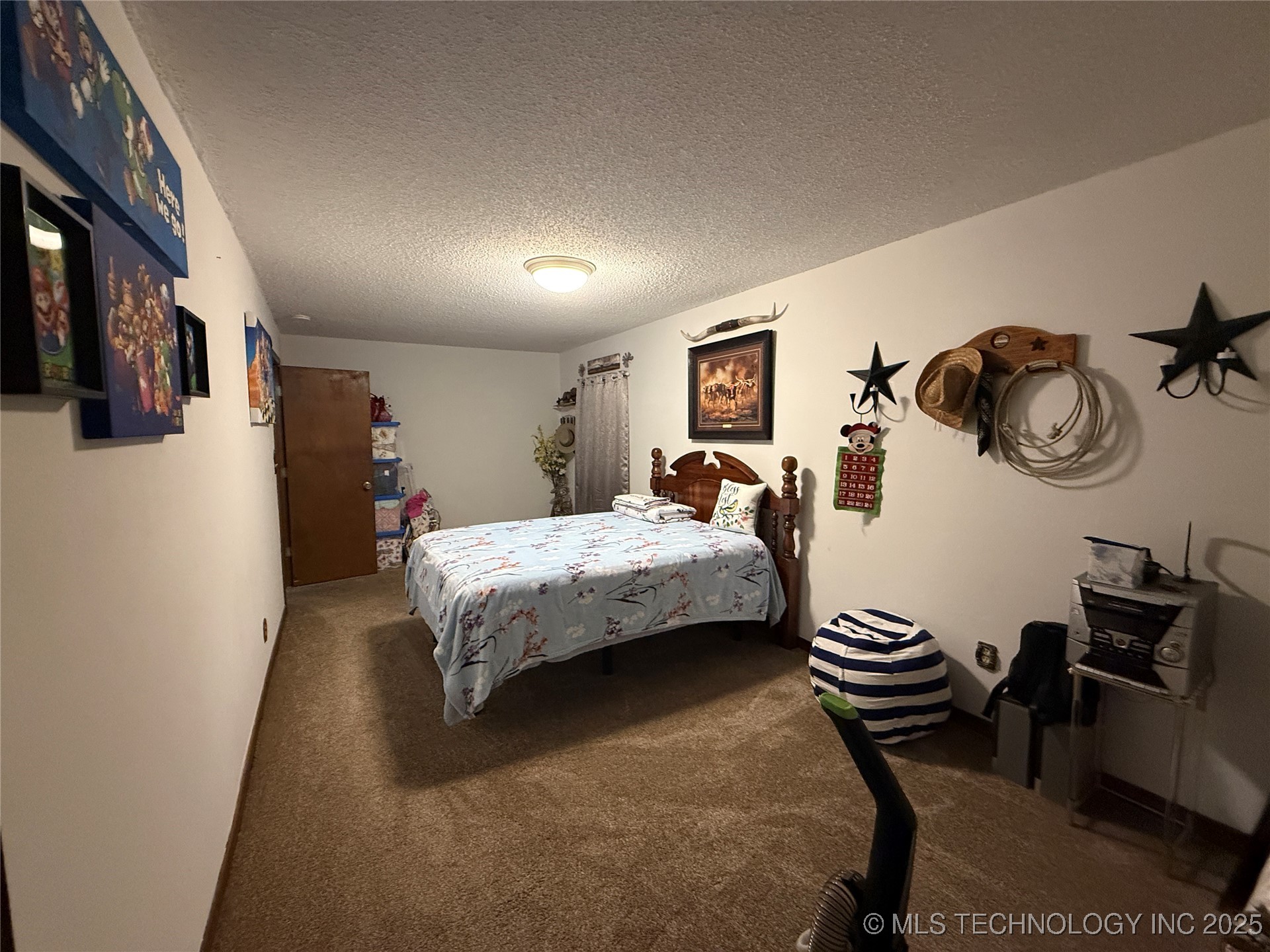 18021 S 71st West Avenue Property Photo 12