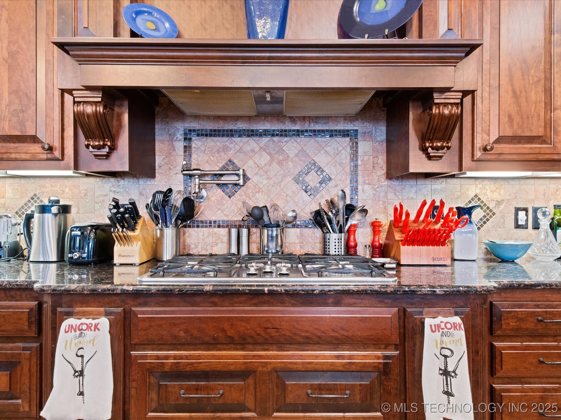 2628 Mountain Road Property Photo 10