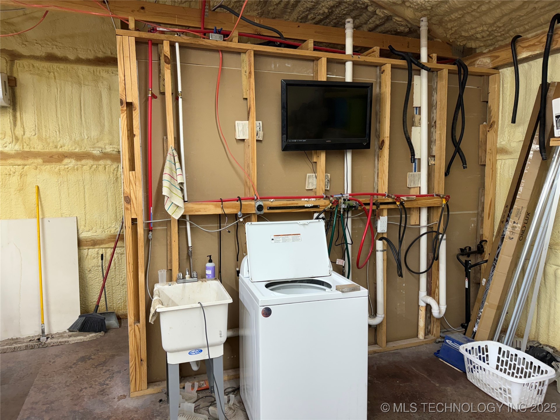 103 N Hickory Street Property Photo 7