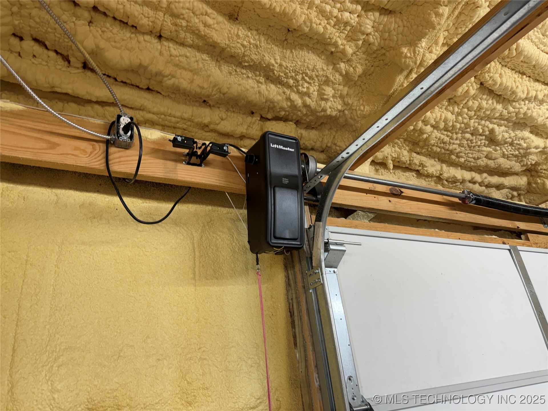 103 N Hickory Street Property Photo 10