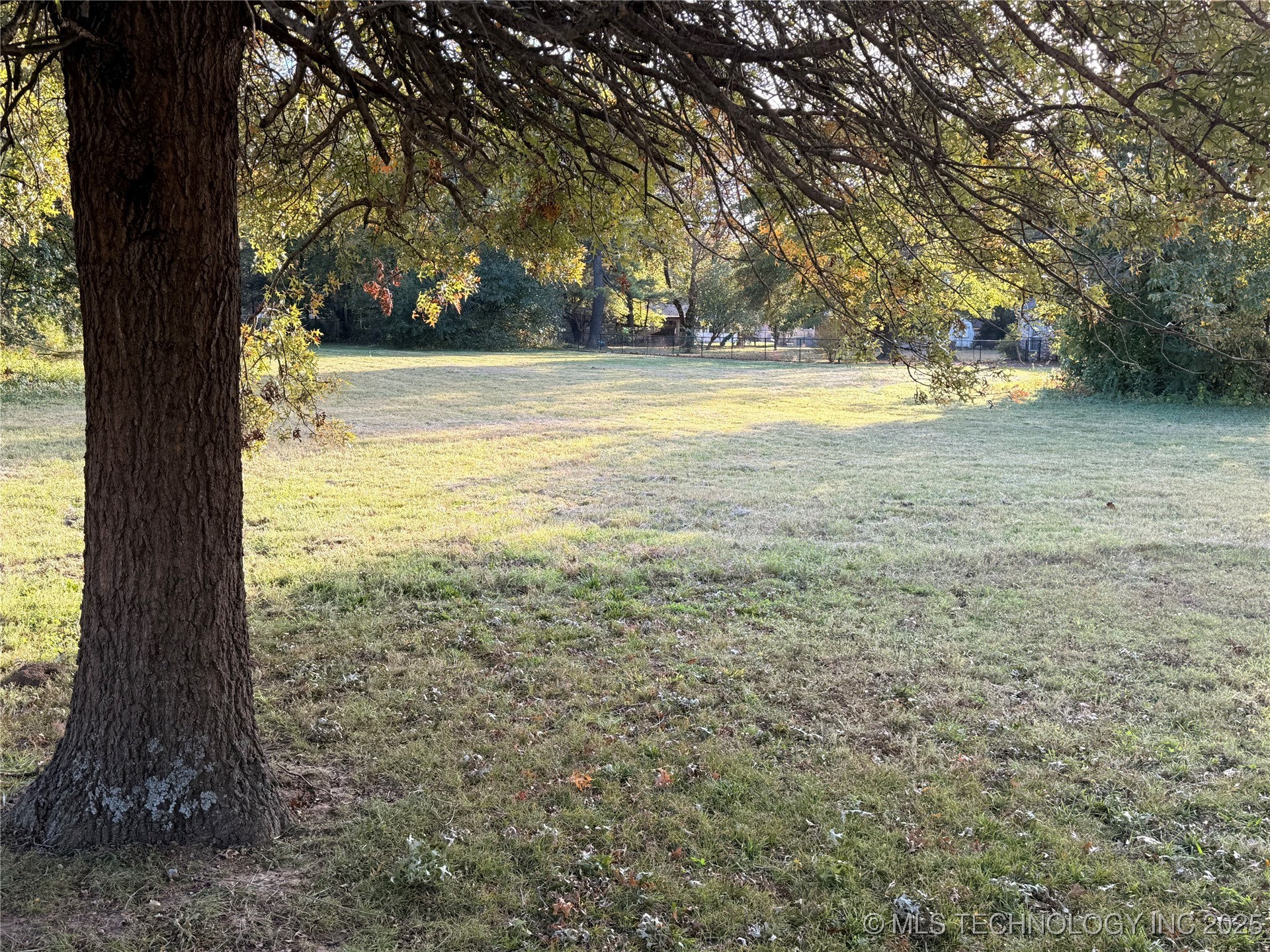 12816 E 127th Street S Property Photo 4