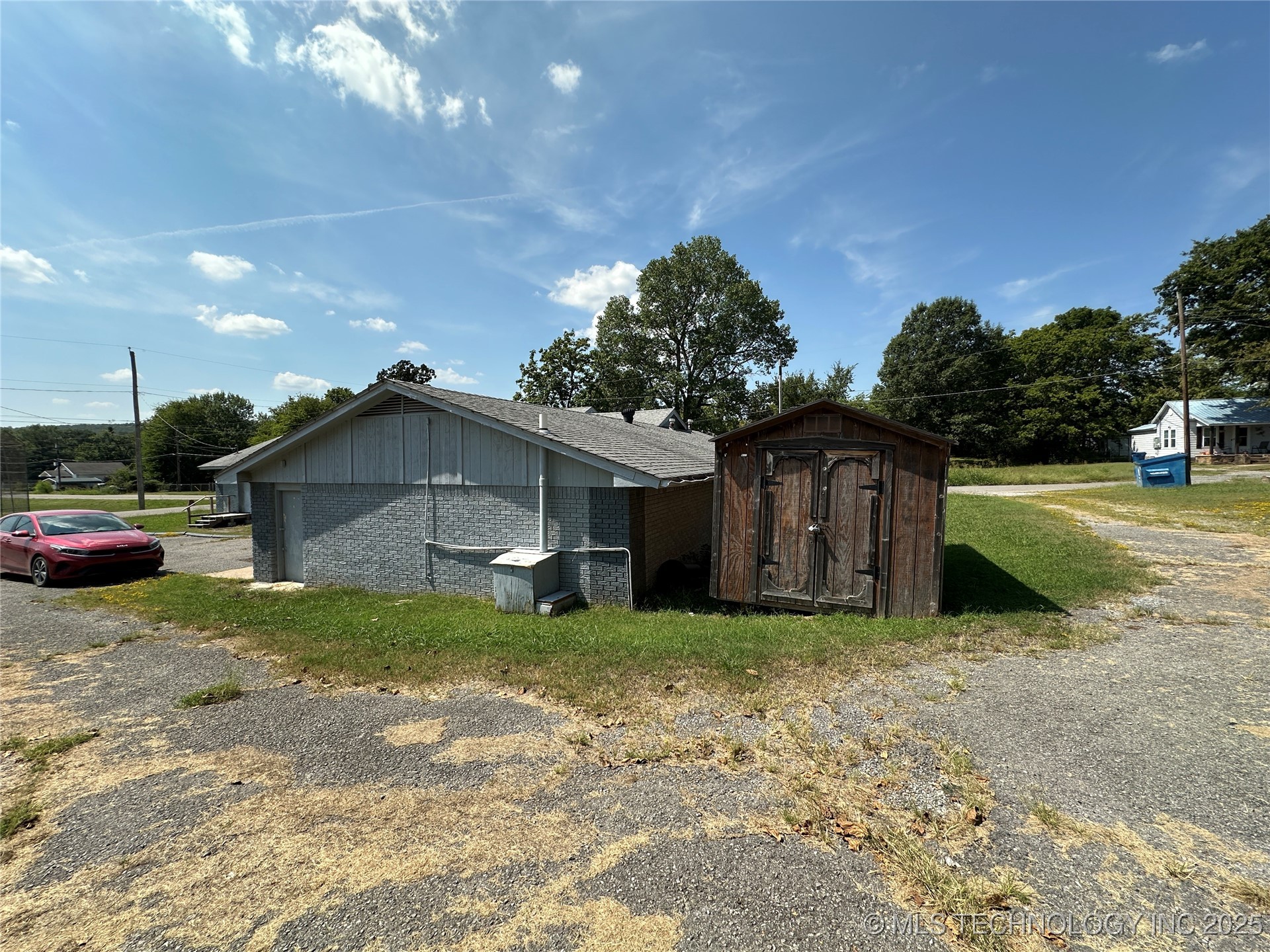 309 W Miami Avenue Property Photo 12