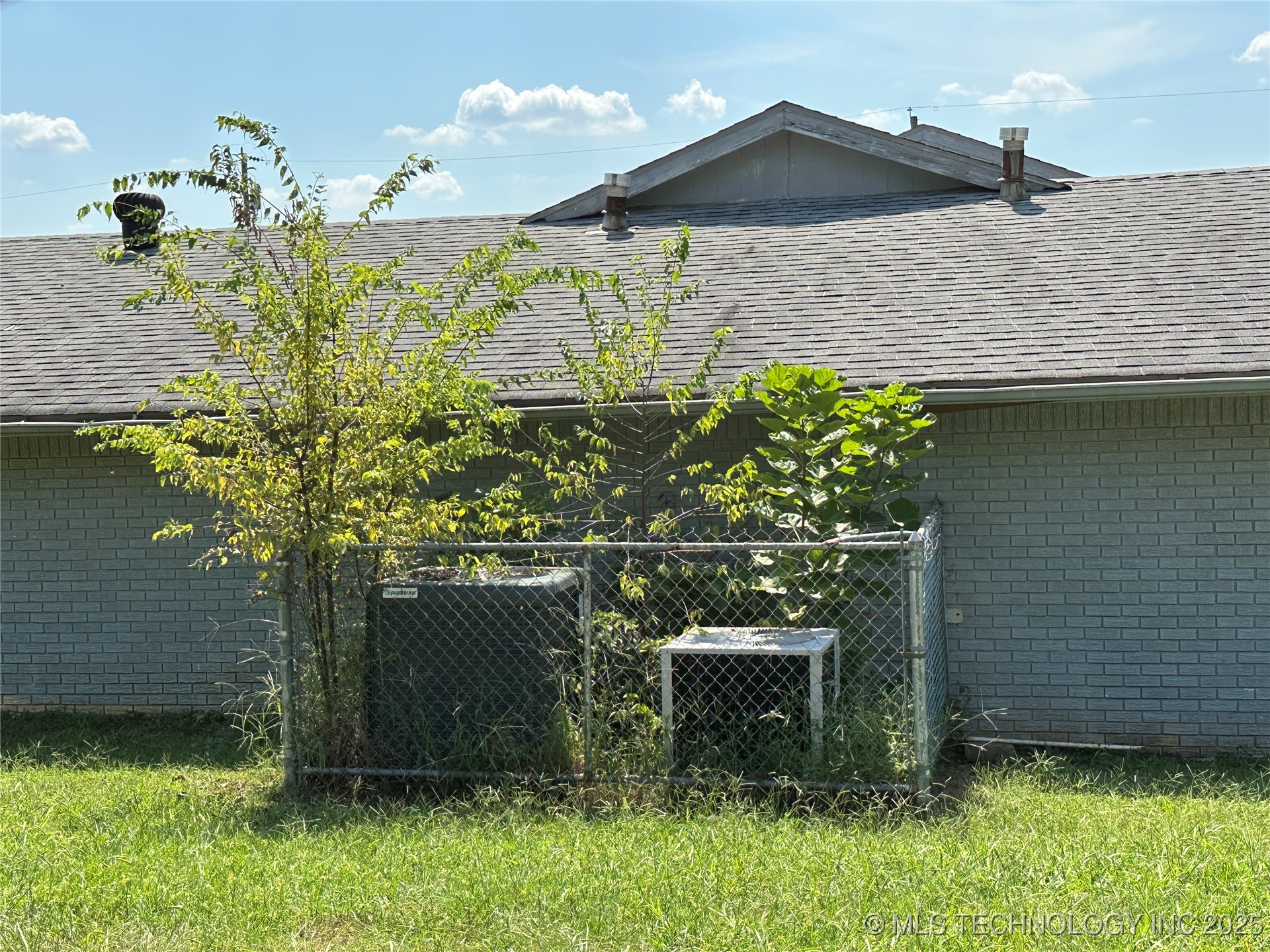 309 W Miami Avenue Property Photo 16