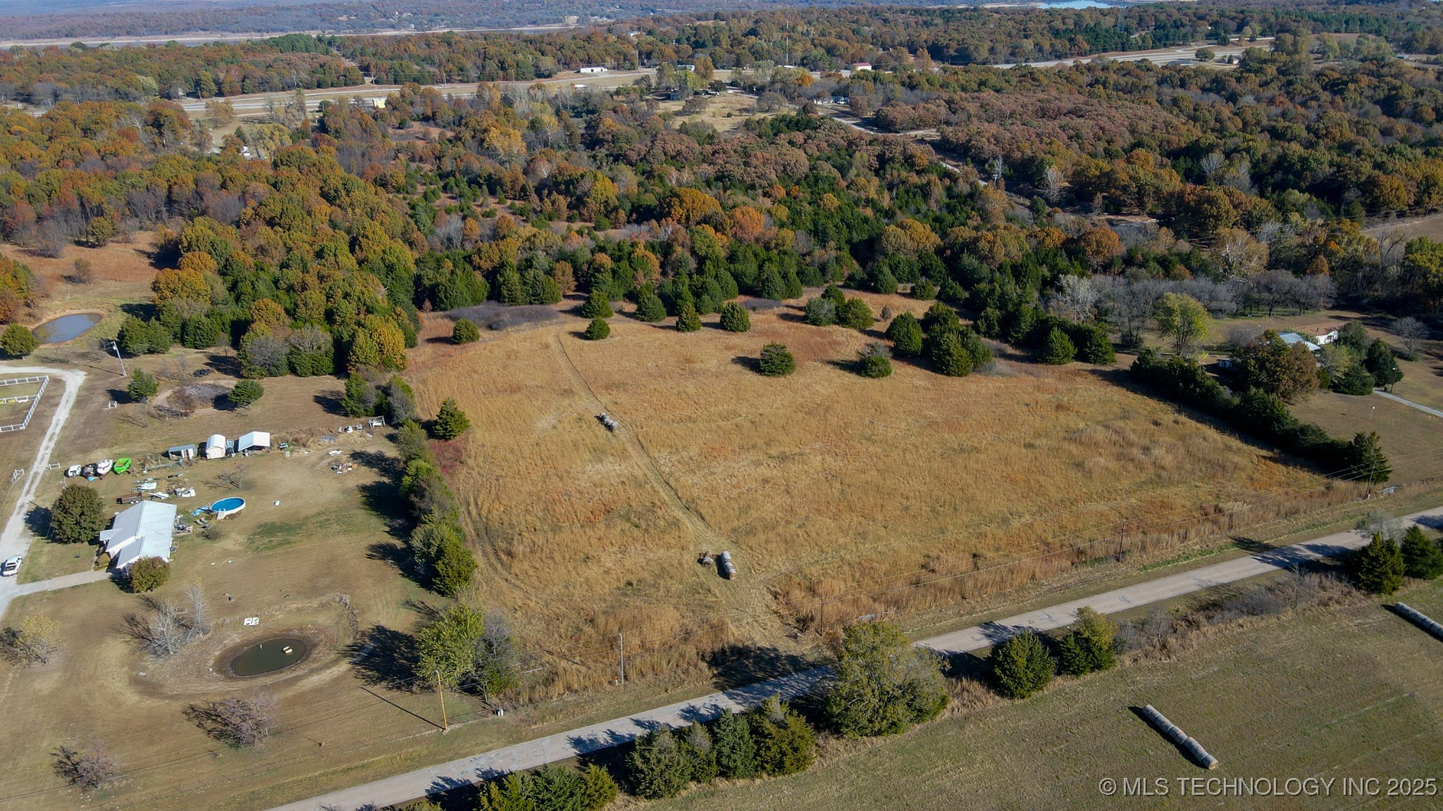 428 N Blacksmith Road Property Photo 15