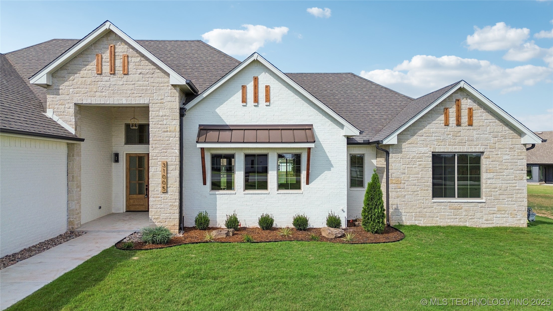 31005 E 67th Street S Property Photo 5