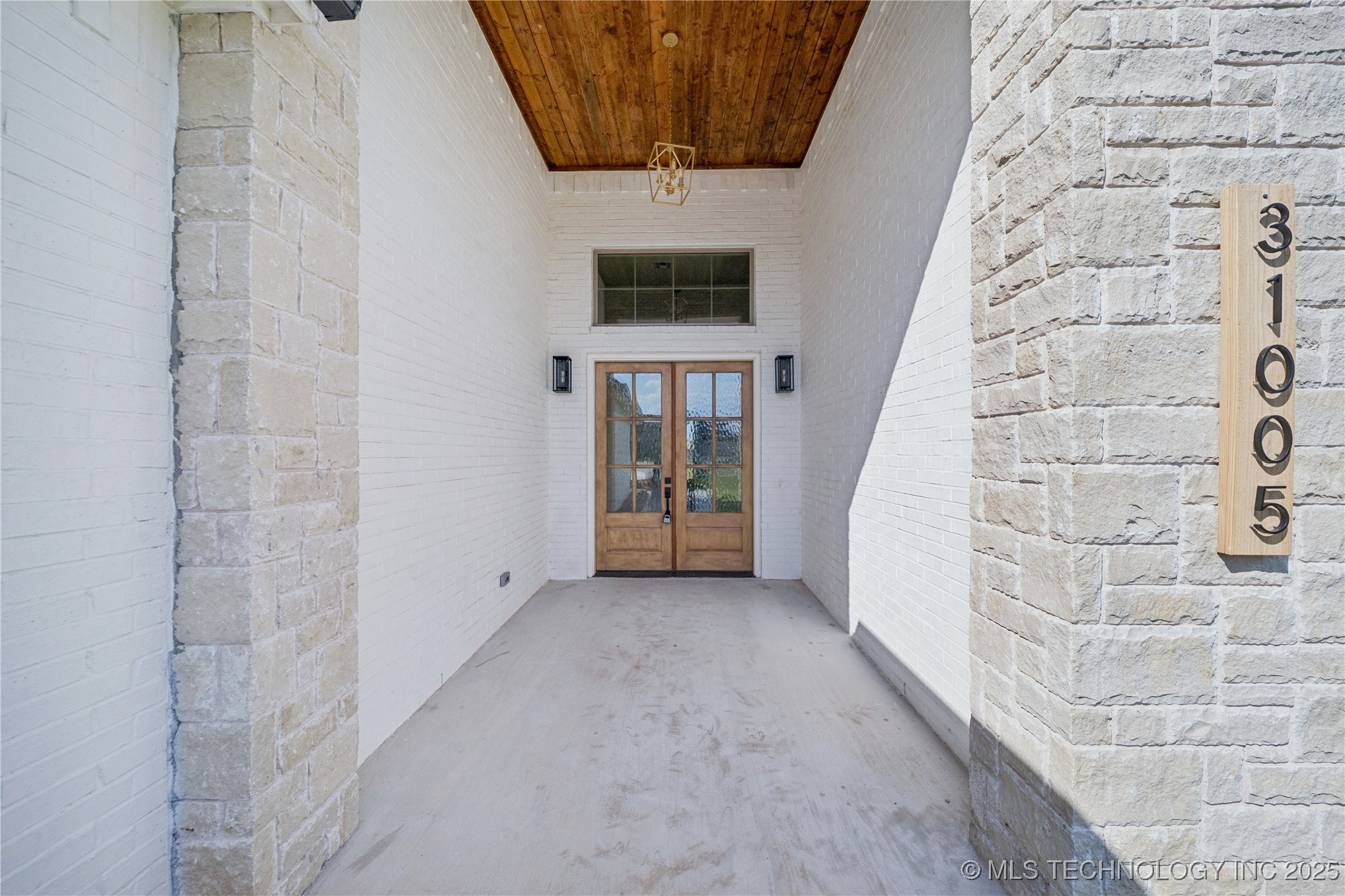 31005 E 67th Street S Property Photo 6