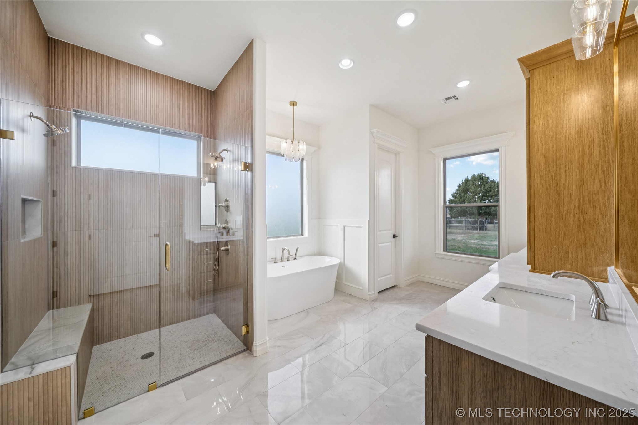 31005 E 67th Street S Property Photo 22