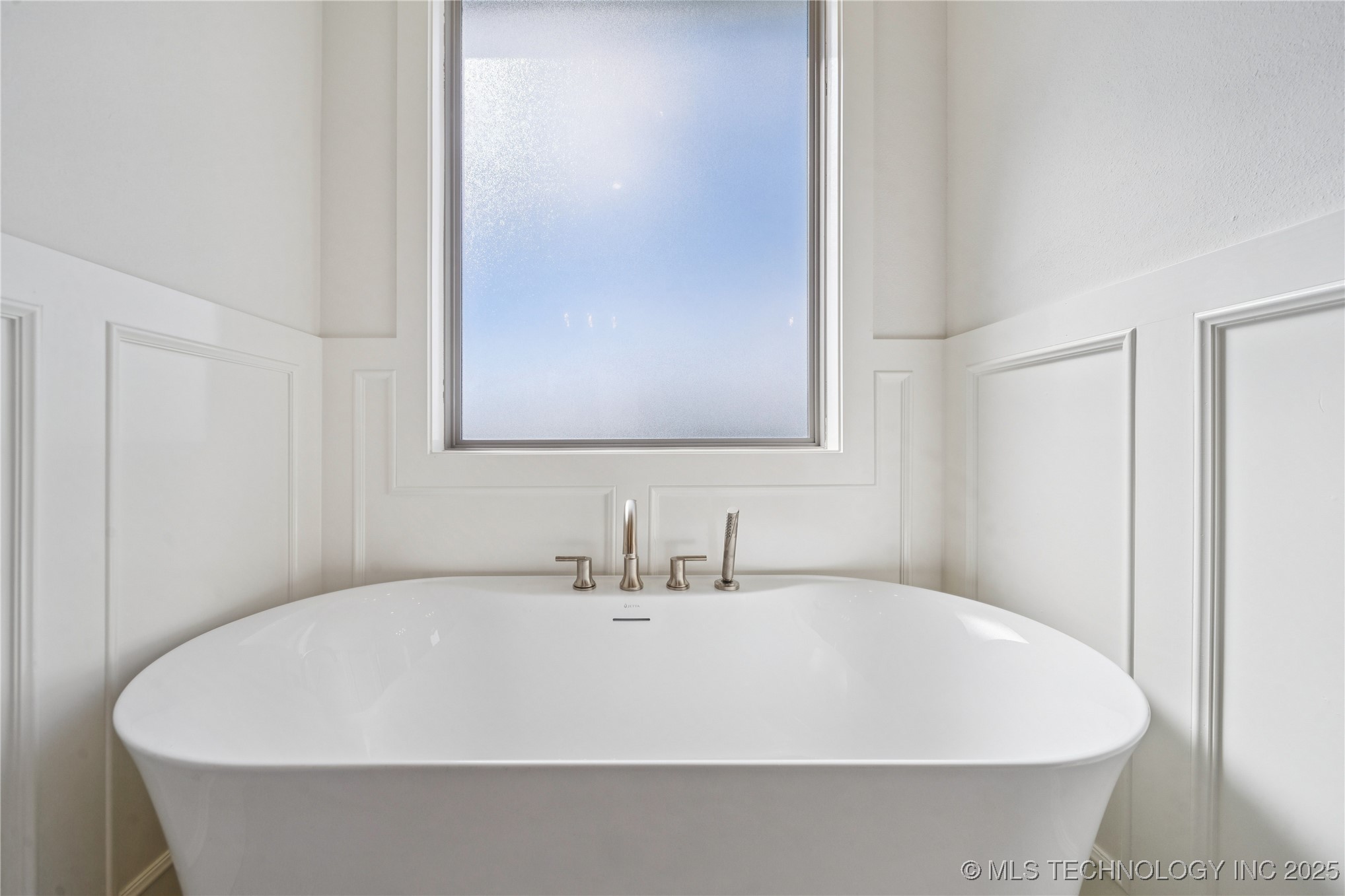 31005 E 67th Street S Property Photo 24