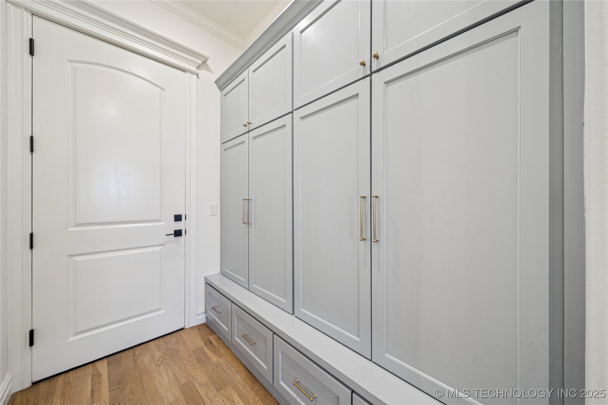 31005 E 67th Street S Property Photo 32