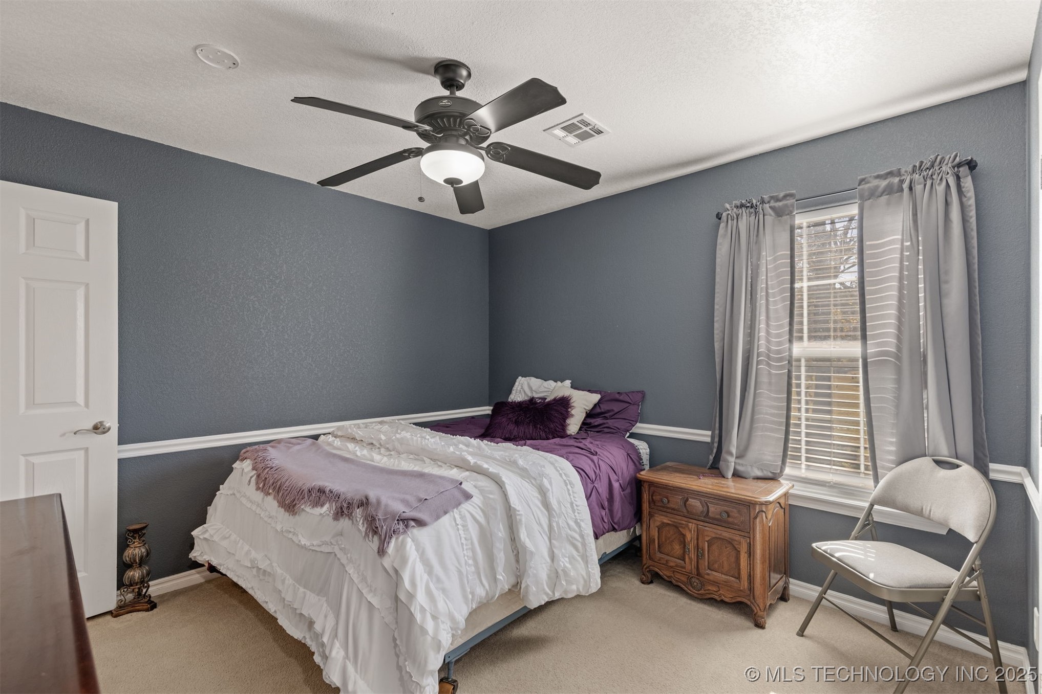 6338 W 77th Street Property Photo 31