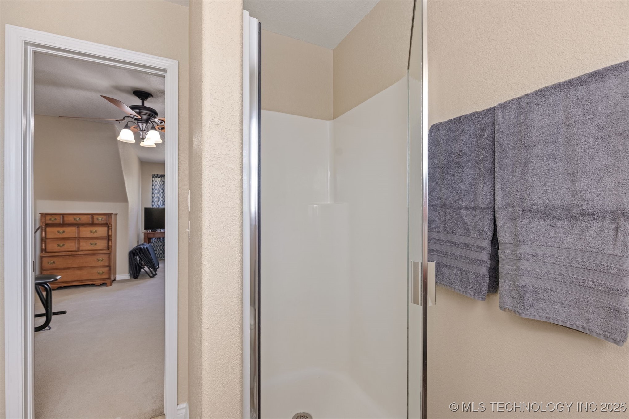 6338 W 77th Street Property Photo 36