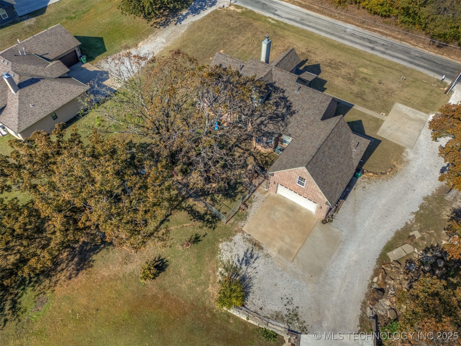 6338 W 77th Street Property Photo 48