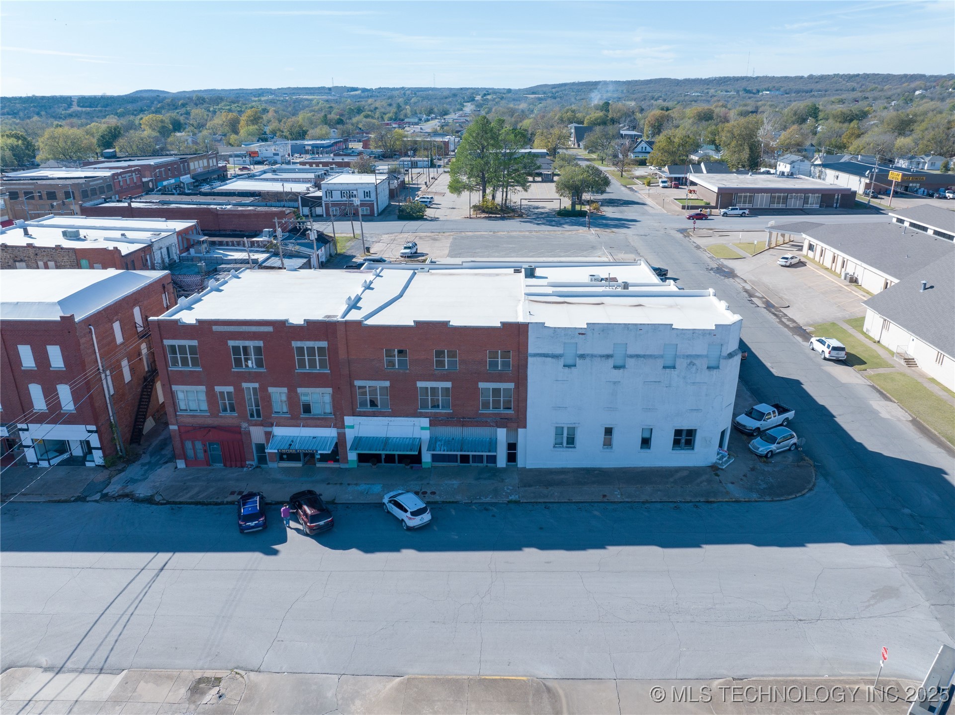 403 W Trudgeon Street Property Photo 7