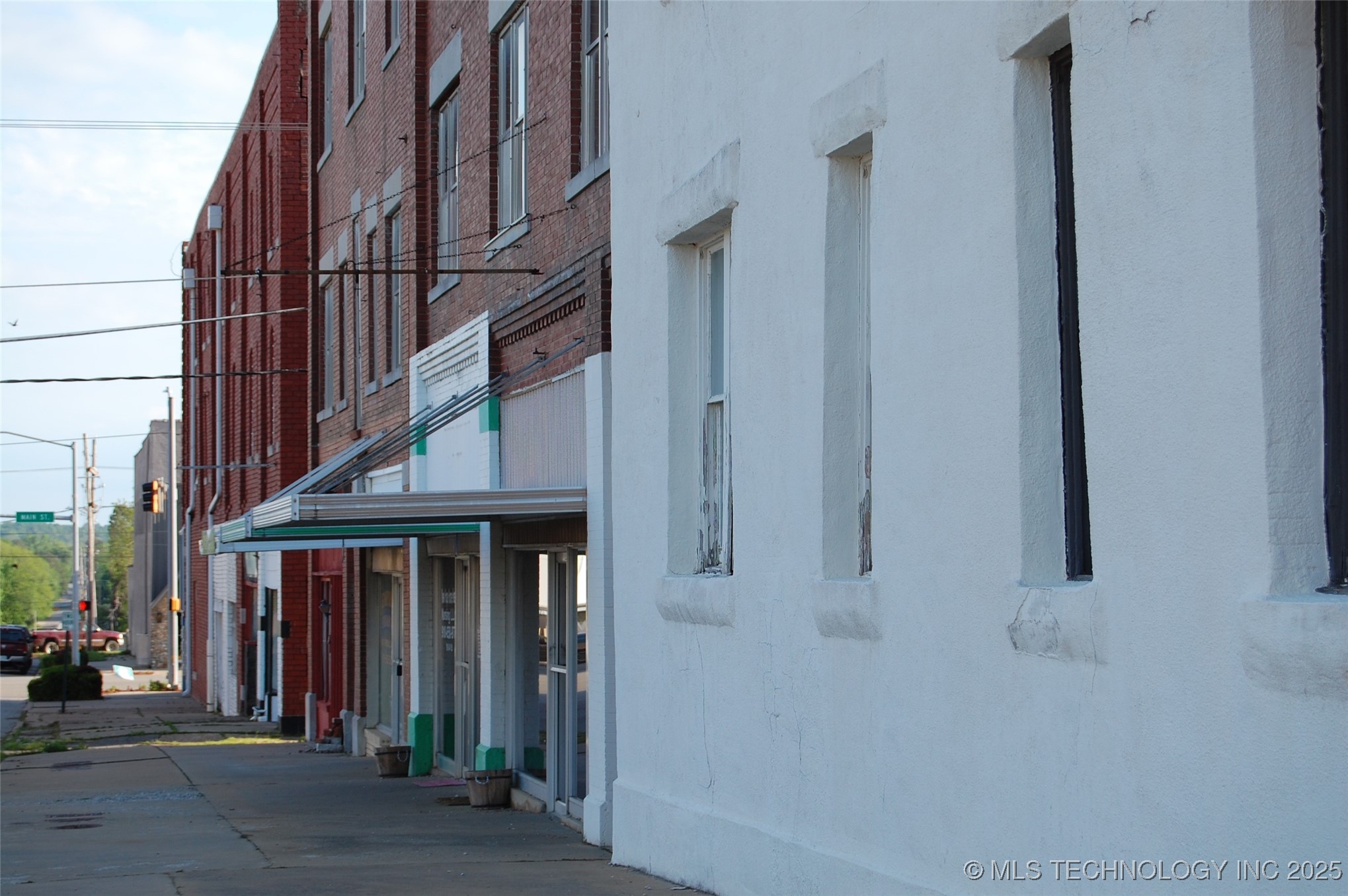 403 W Trudgeon Street Property Photo 11