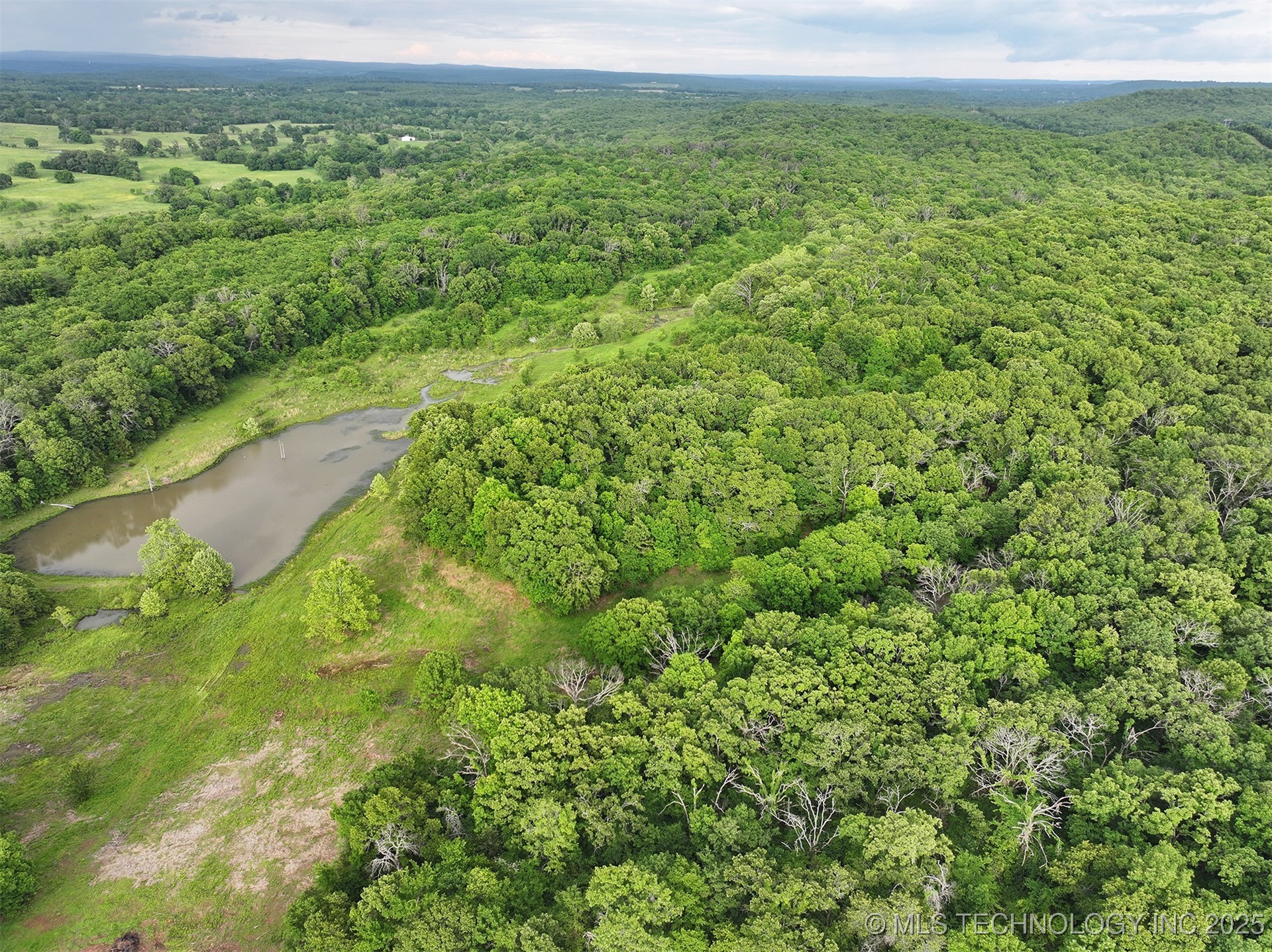 1030 Property Photo 7