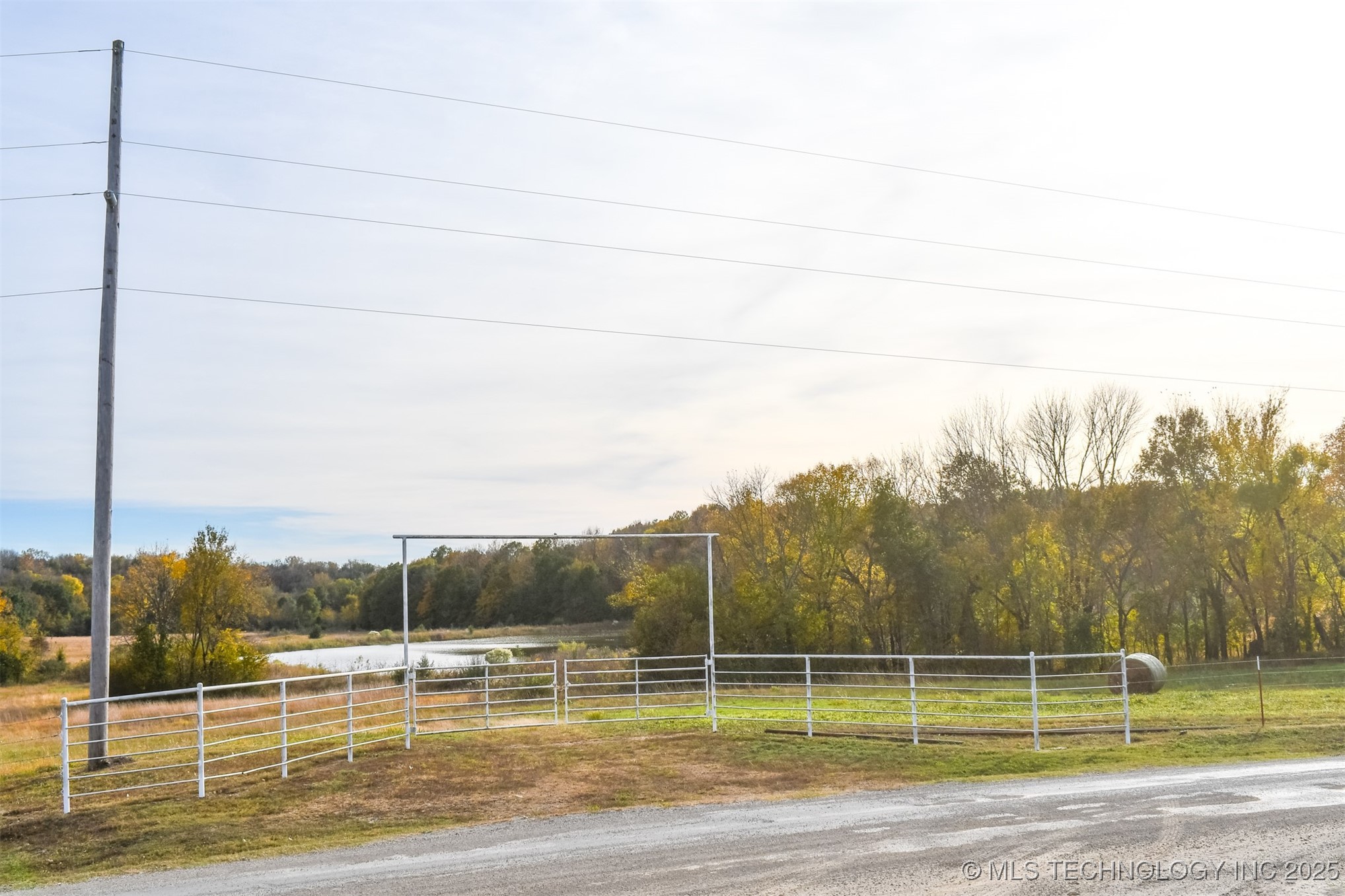 County Road 1170 Property Photo 1