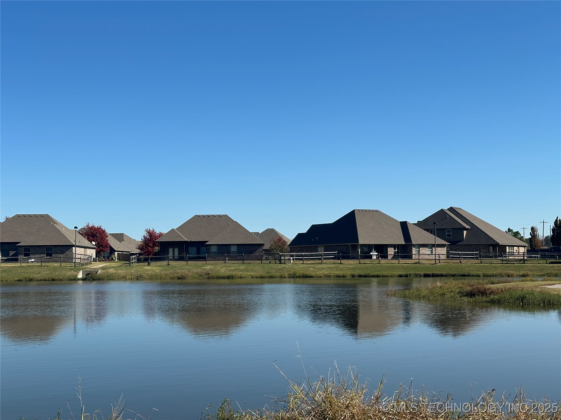 15410 E 87th Street Property Photo 28