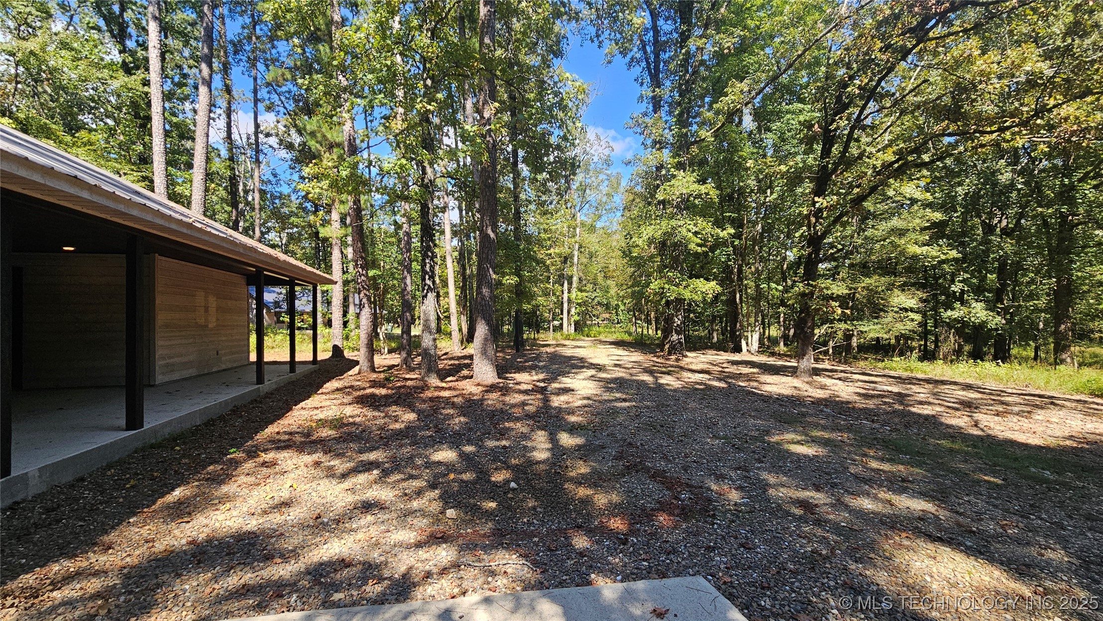 674 Pine Meadow Lane Property Photo 12