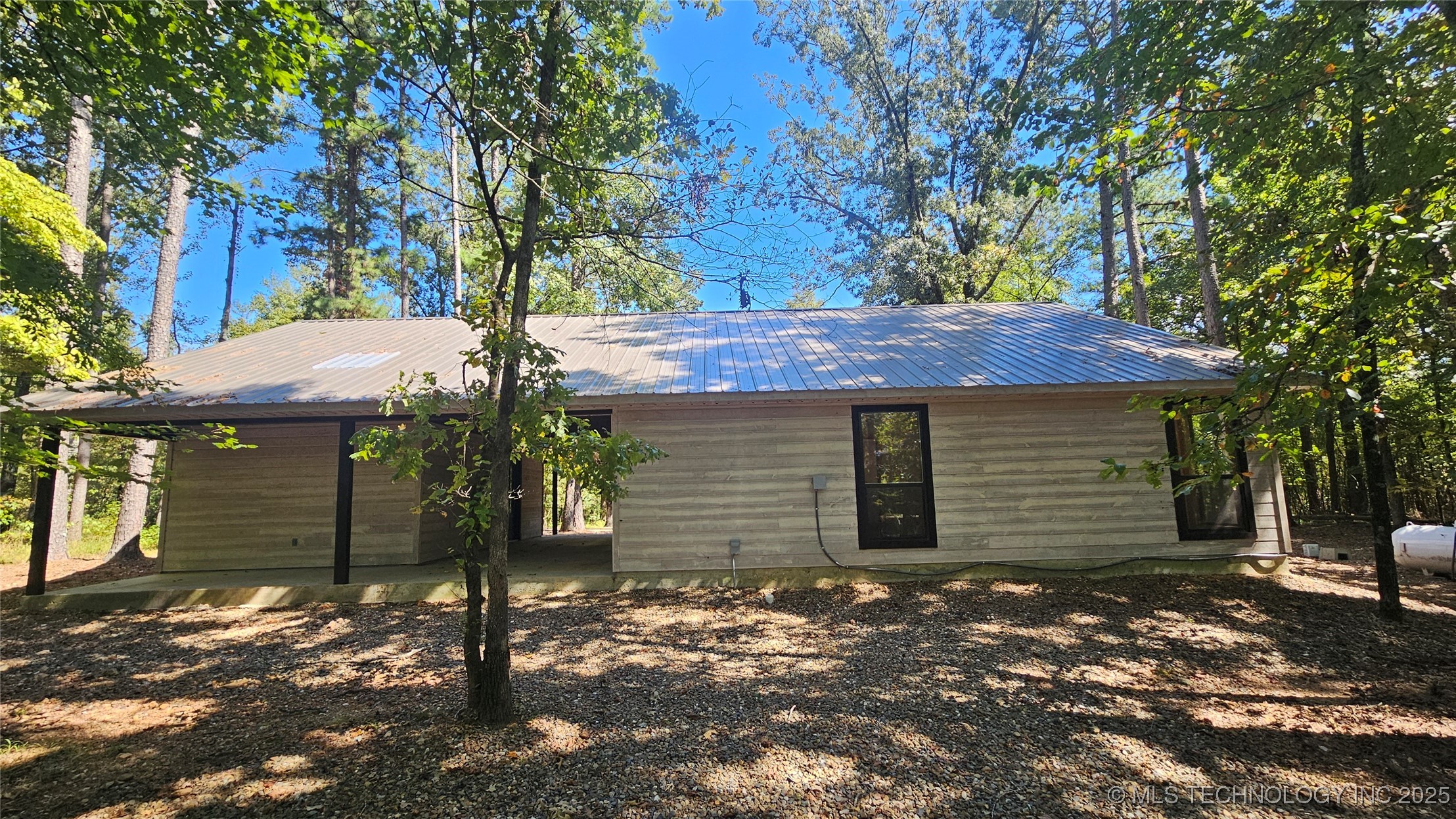 674 Pine Meadow Lane Property Photo 13