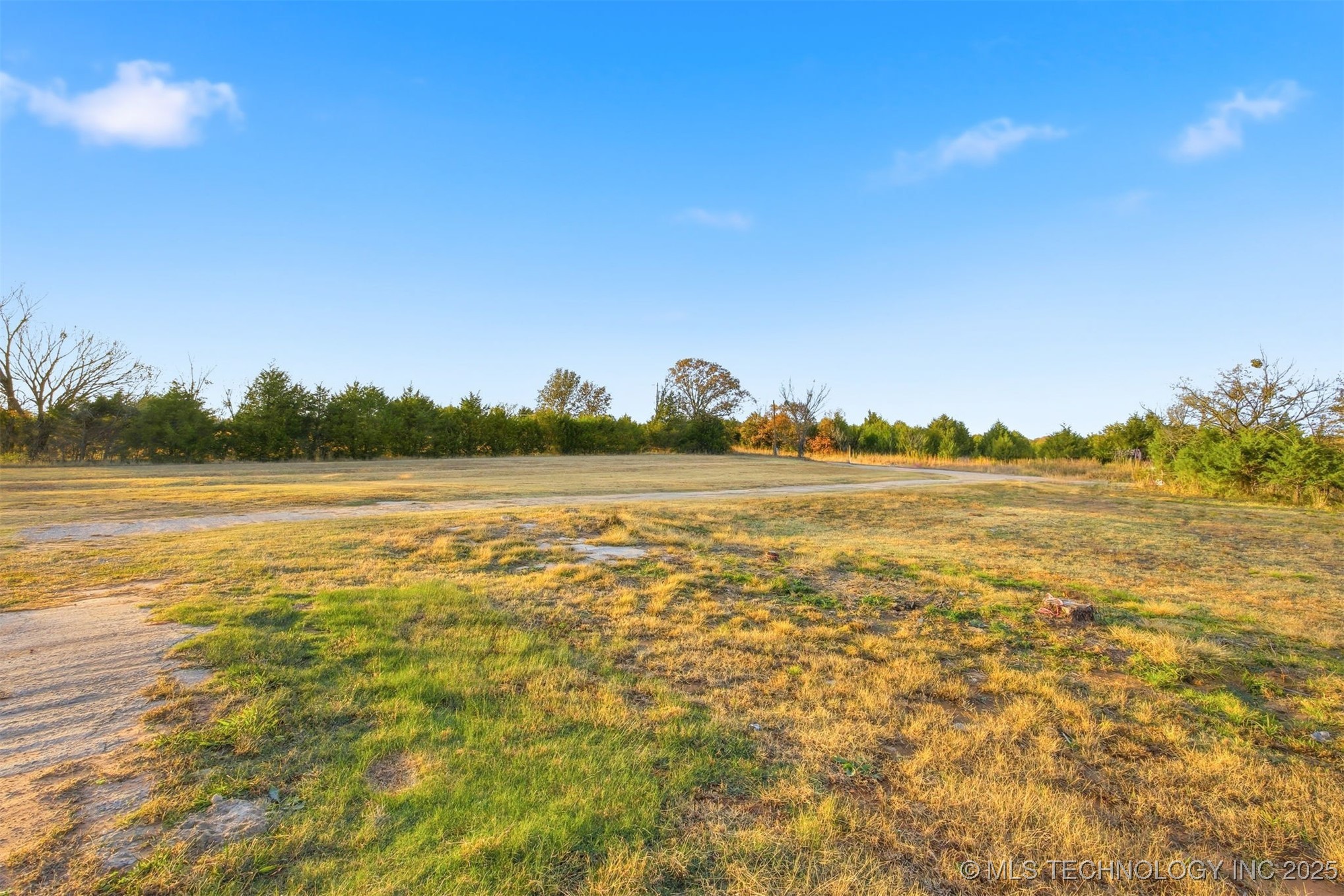 357431 E 960 Road Property Photo 32