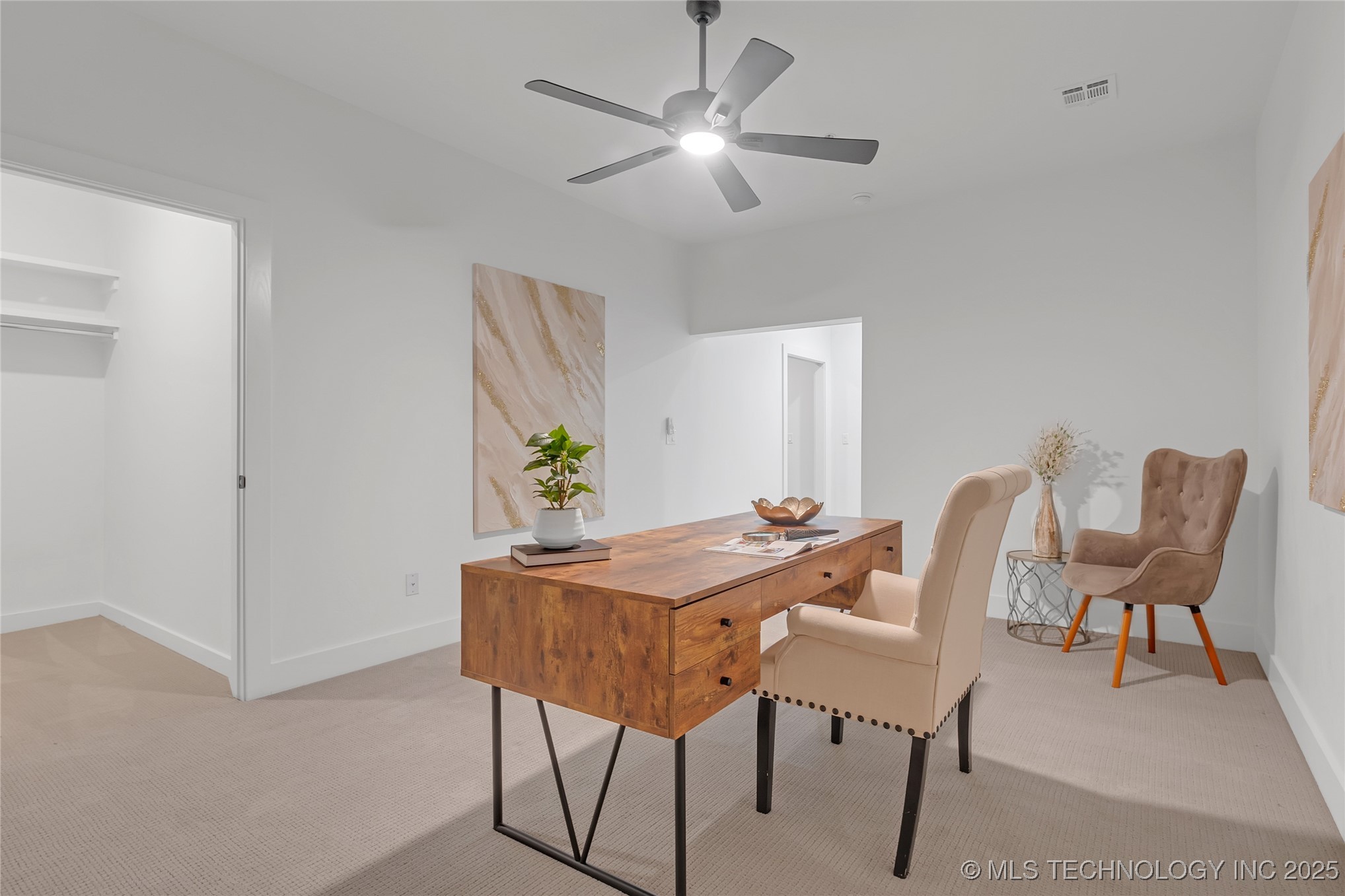 1049 E 8th Street S Property Photo 34