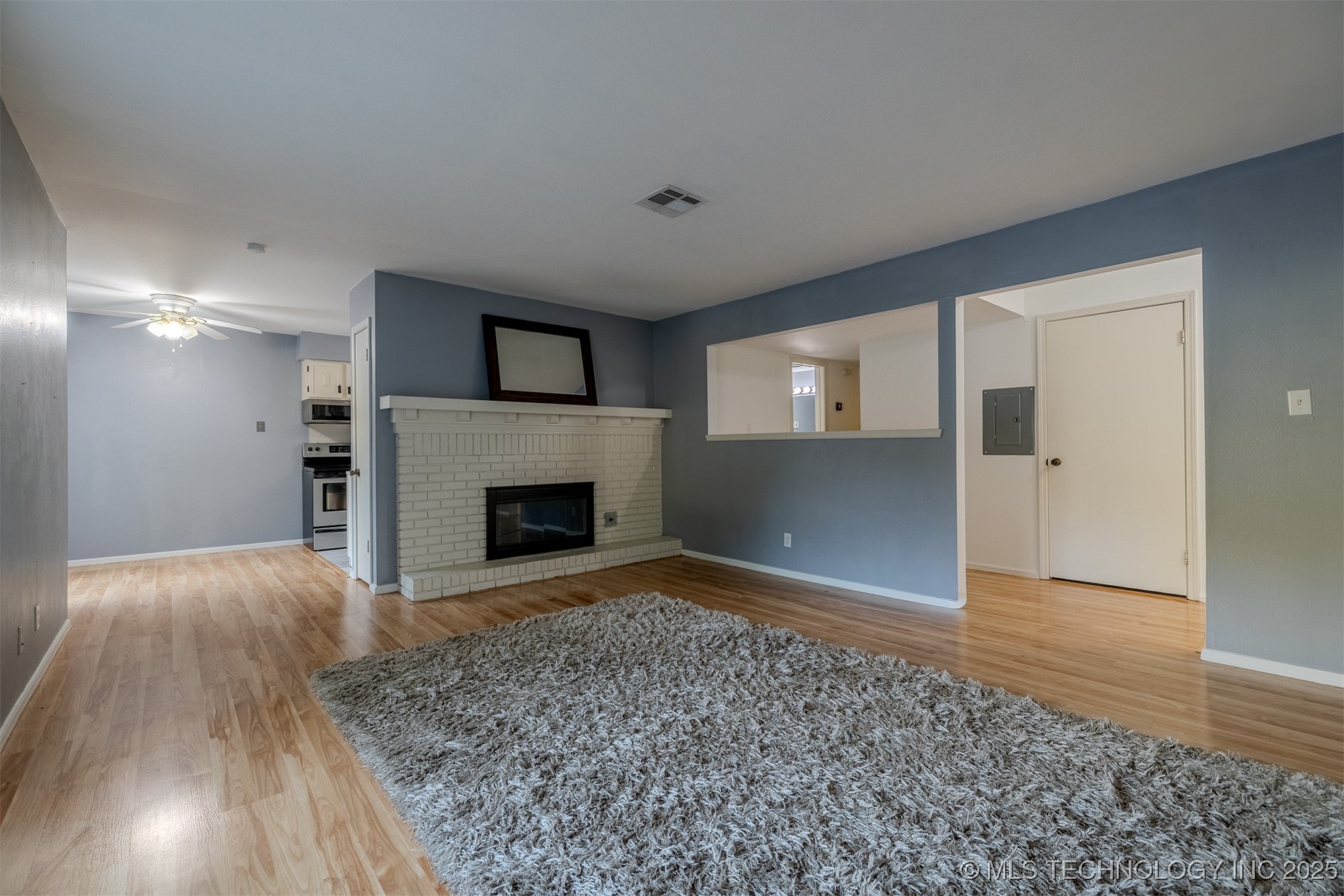 6804 S Toledo Avenue 404 Property Photo 5