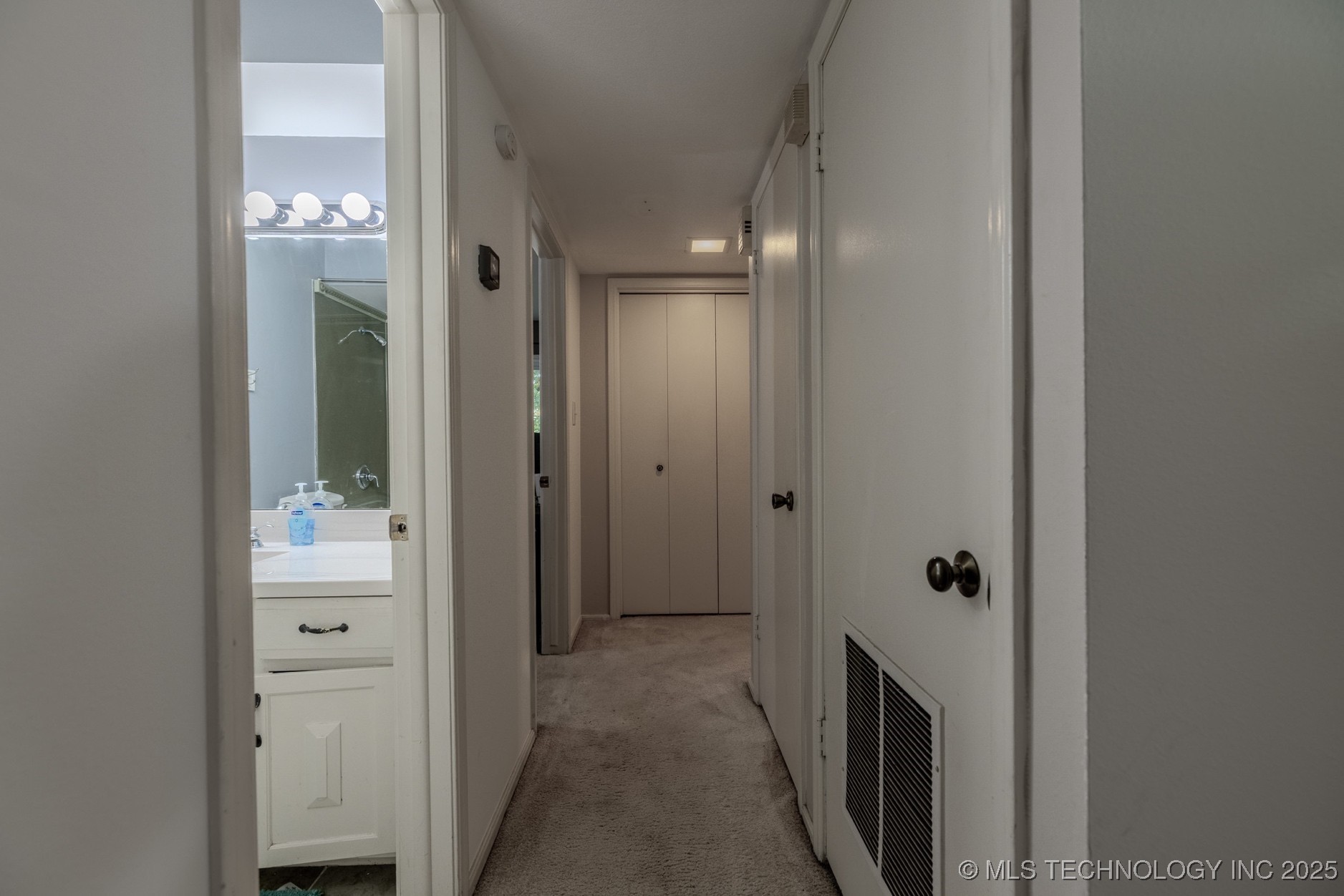 6804 S Toledo Avenue 404 Property Photo 21