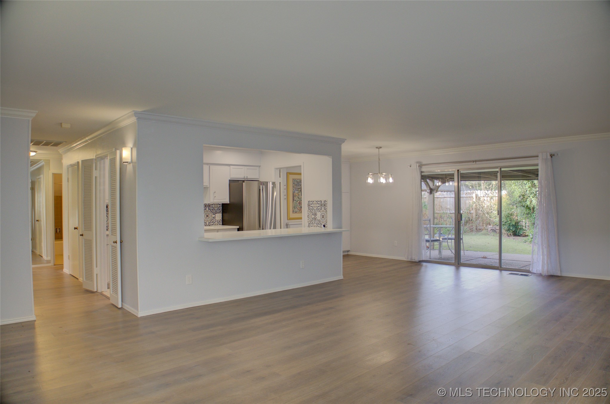 5206 S Harvard Avenue 106 Property Photo 6