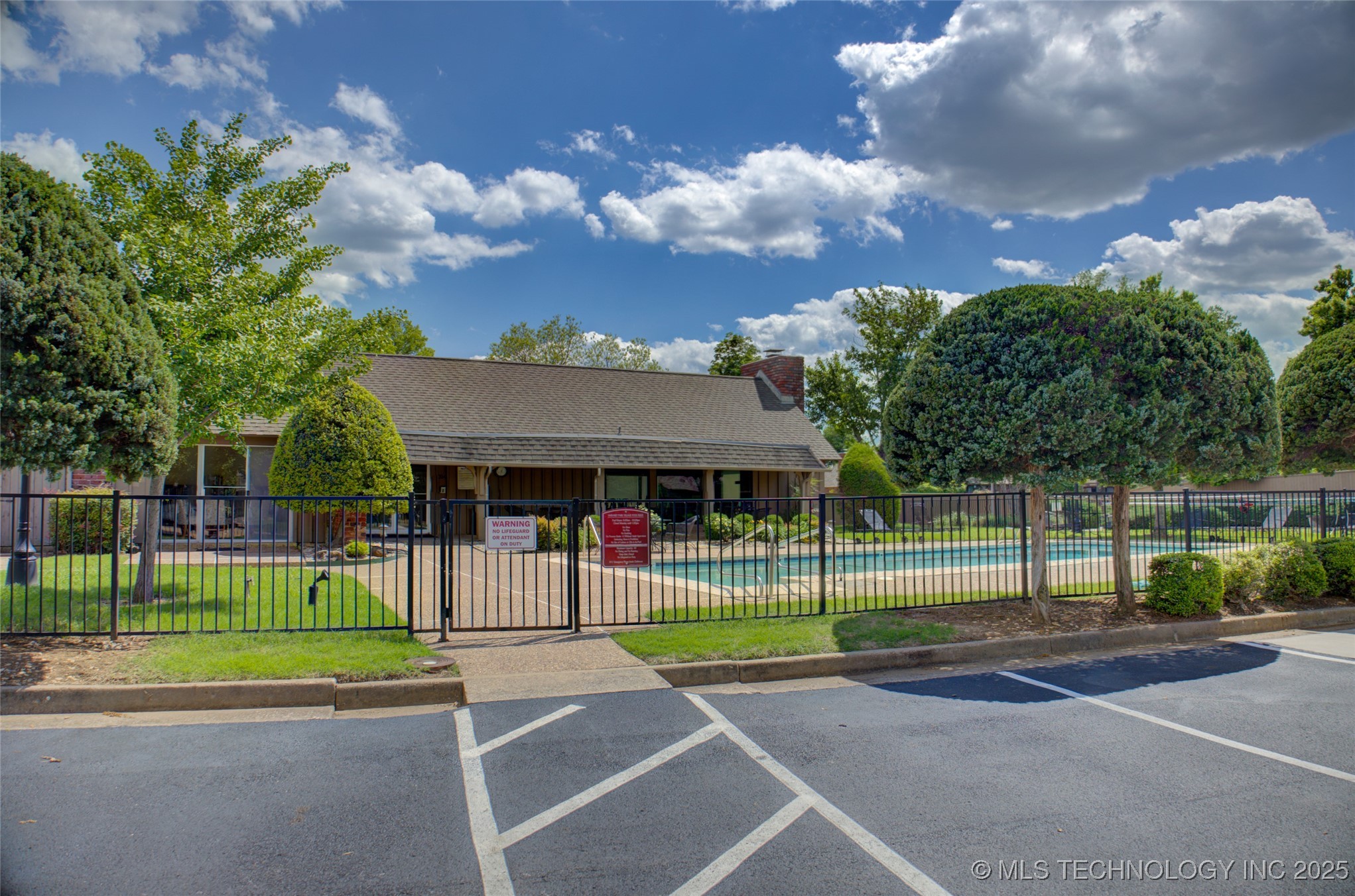 5206 S Harvard Avenue 106 Property Photo 43