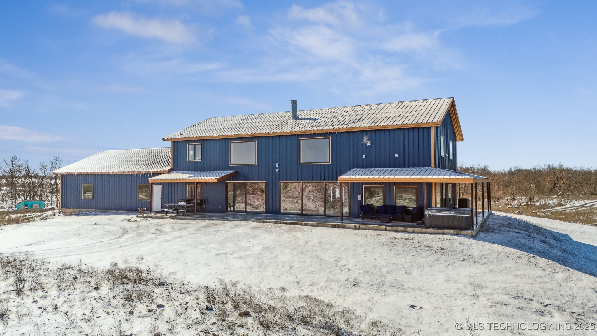 9501 S 4170 Road Property Photo 15