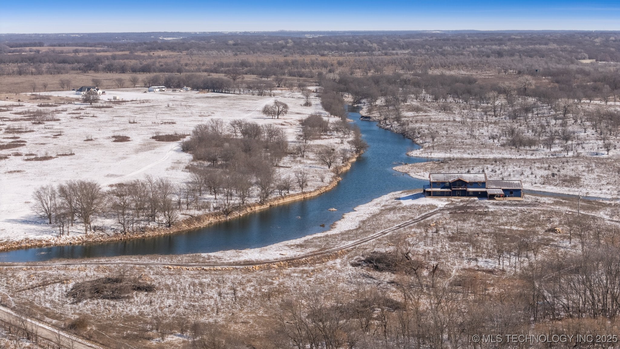 9501 S 4170 Road Property Photo 21