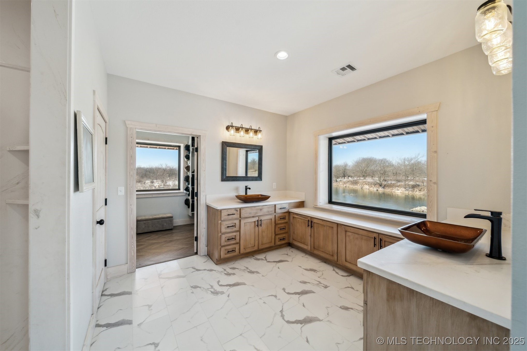 9501 S 4170 Road Property Photo 62