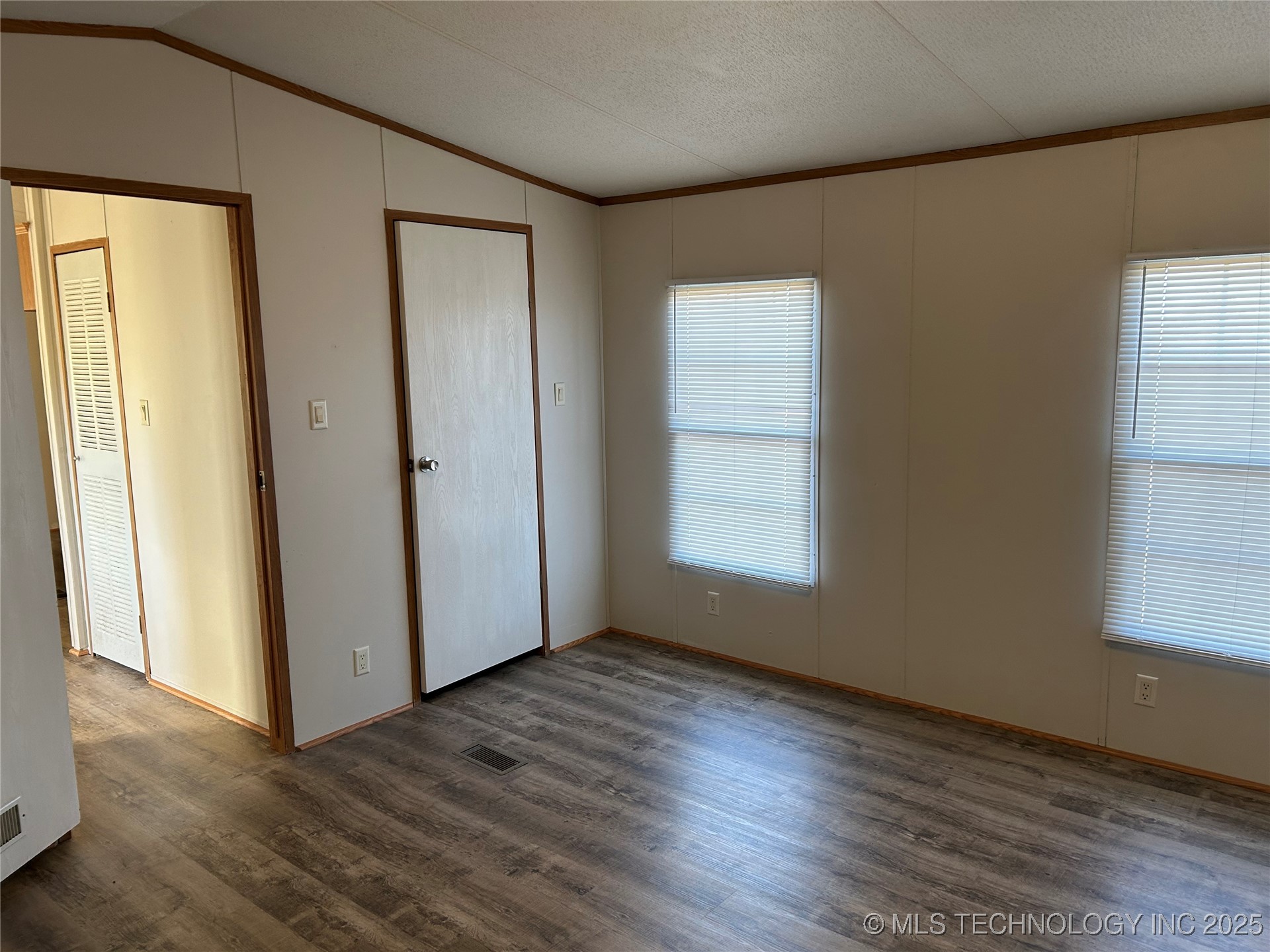 6006 S 155th West Avenue Property Photo 25