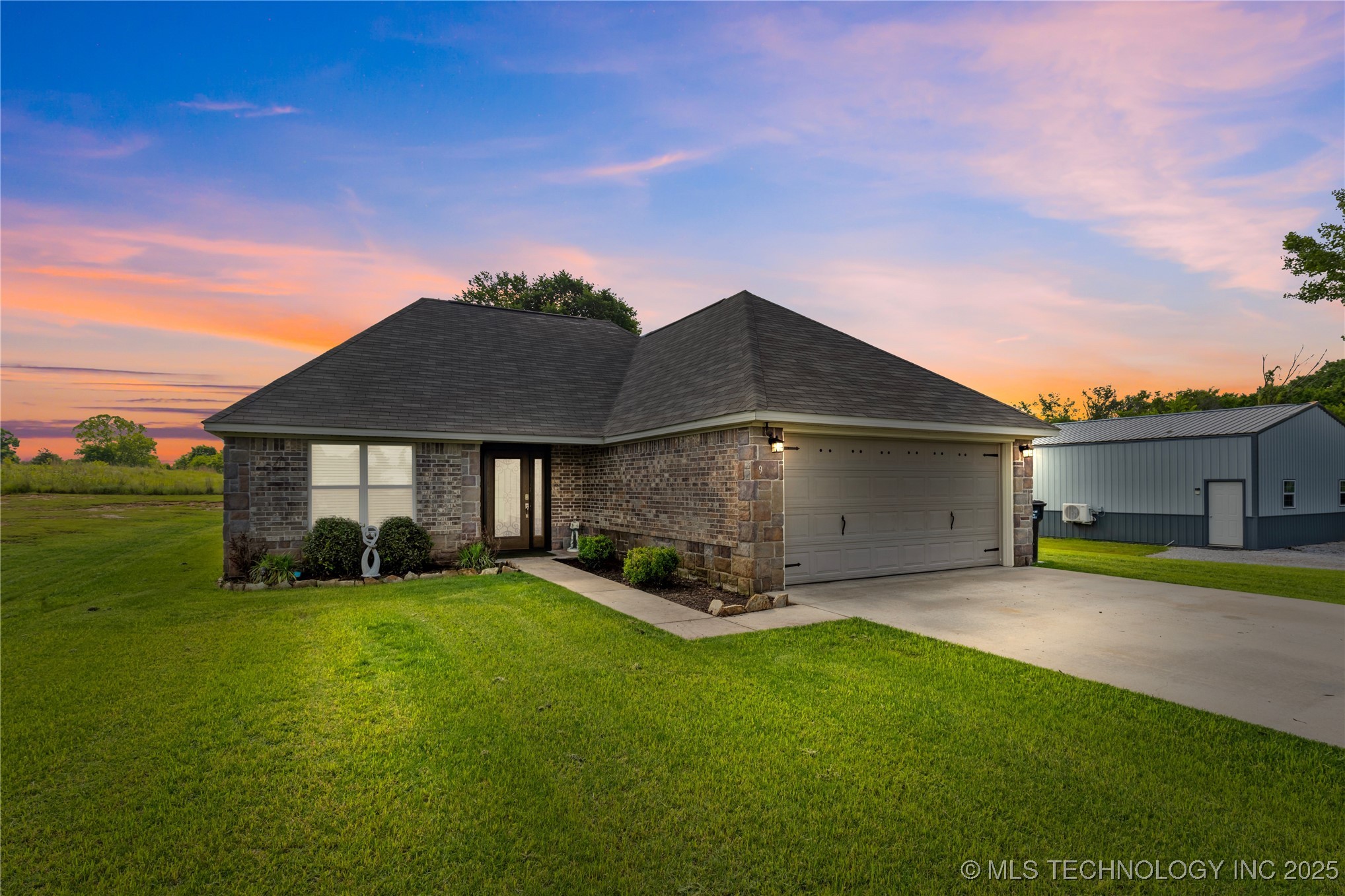 9 Mcclure Property Photo 1