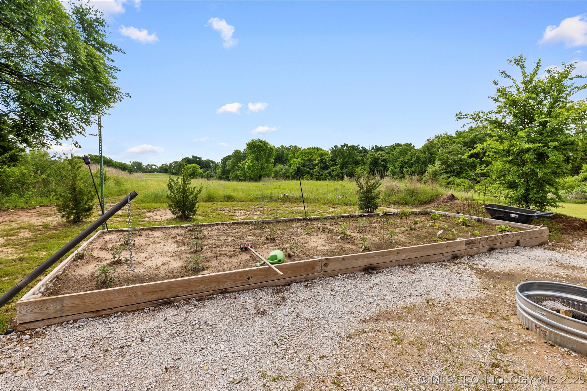 9 Mcclure Property Photo 36