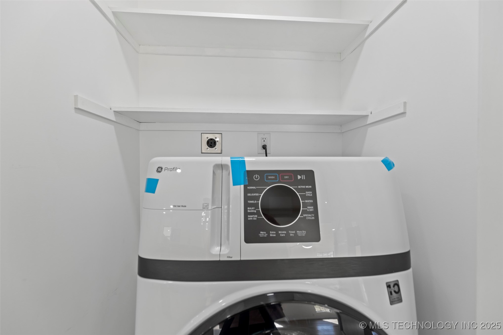 2021 Archdale Drive Property Photo 19