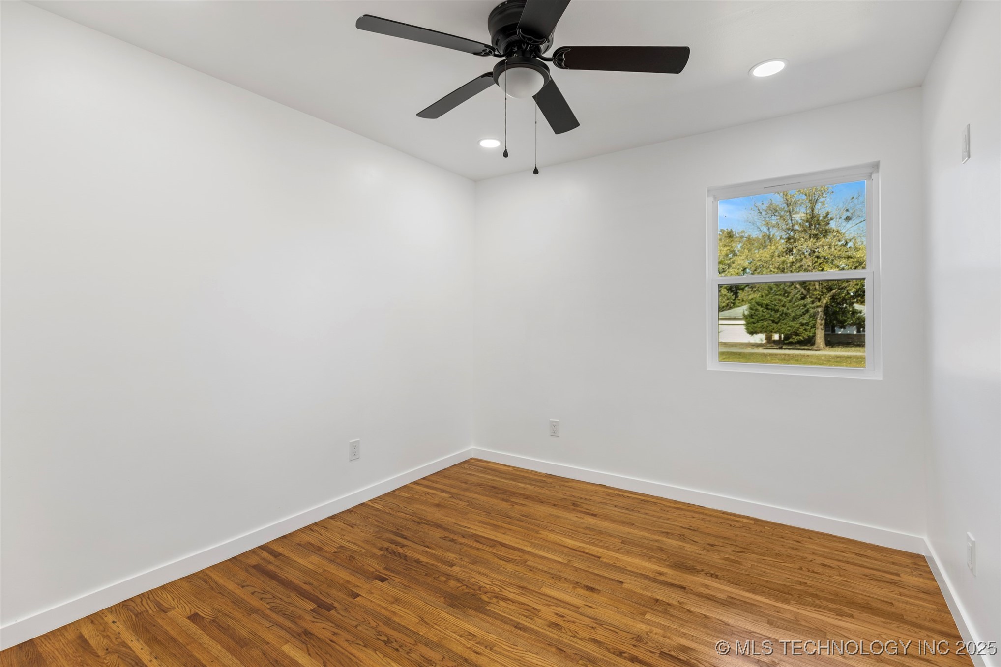 2021 Archdale Drive Property Photo 22