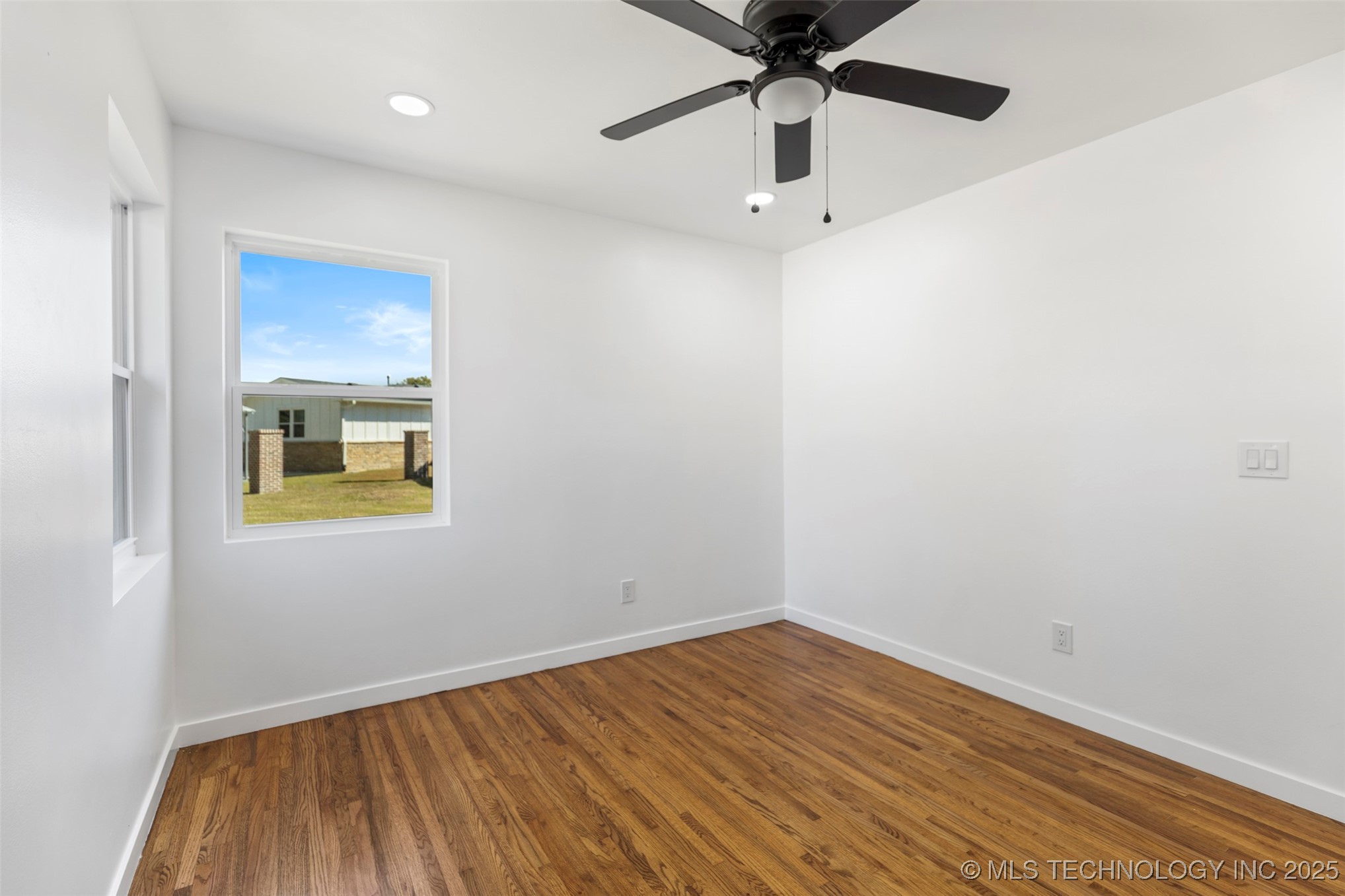 2021 Archdale Drive Property Photo 25