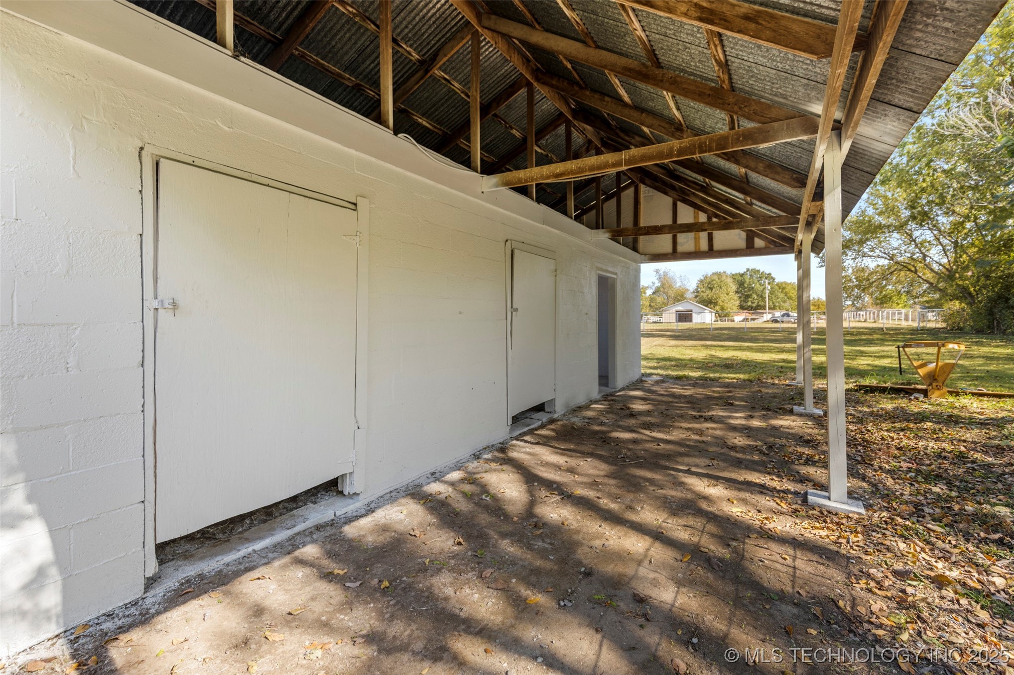 2021 Archdale Drive Property Photo 35