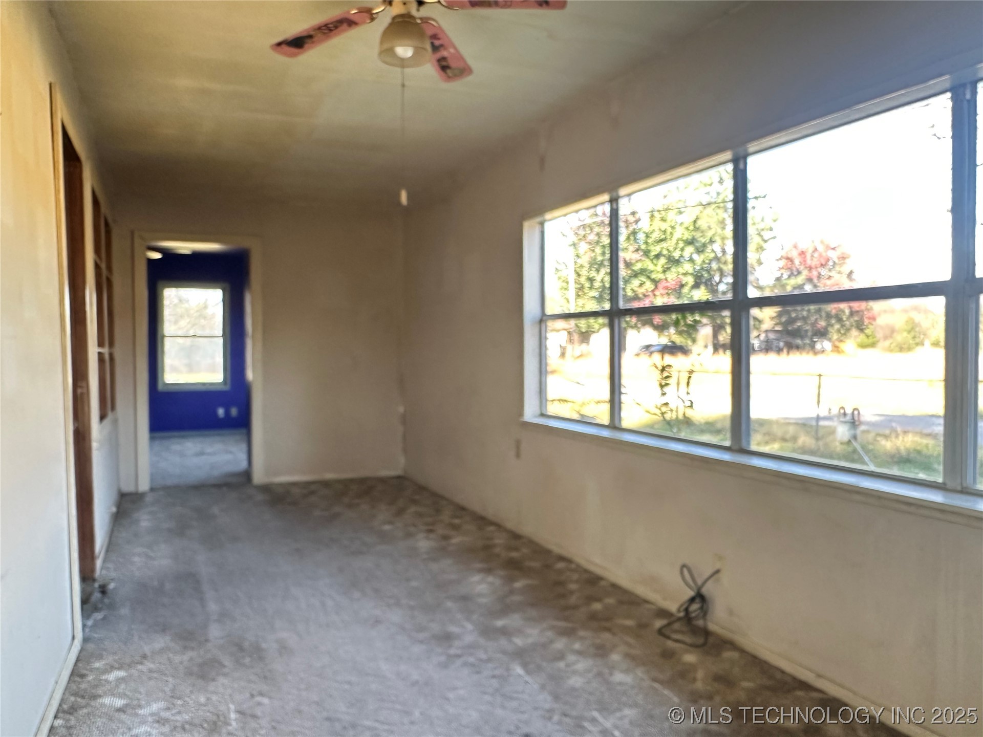 1400 W Seneca Street Property Photo 2