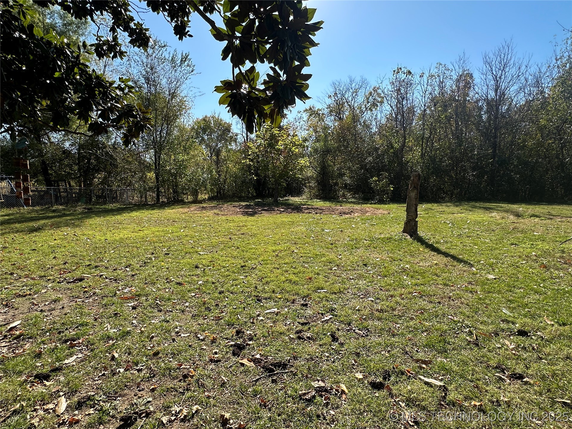 1400 W Seneca Street Property Photo 15