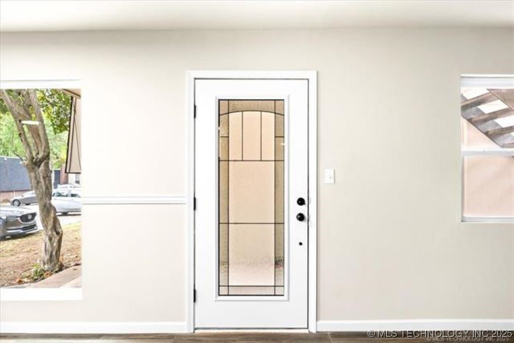 6812 S Toledo Avenue 311 Property Photo 2