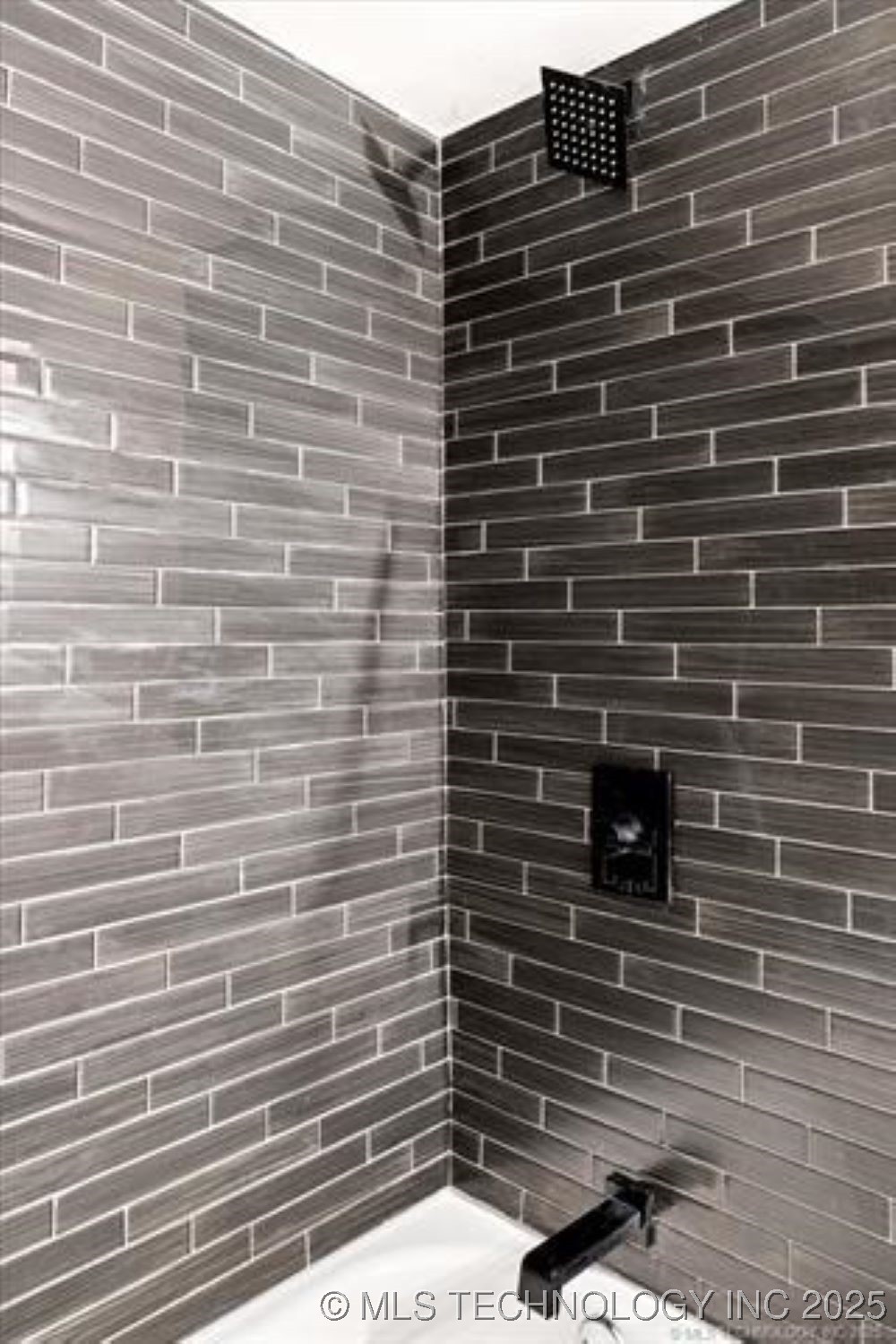 6812 S Toledo Avenue 311 Property Photo 18