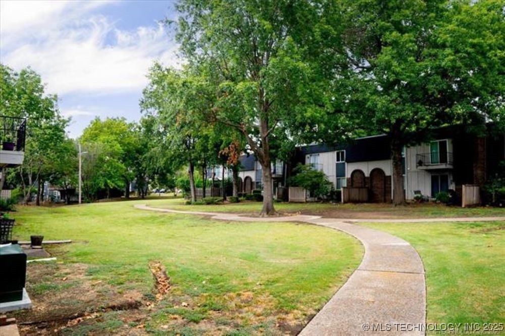 6812 S Toledo Avenue 311 Property Photo 21