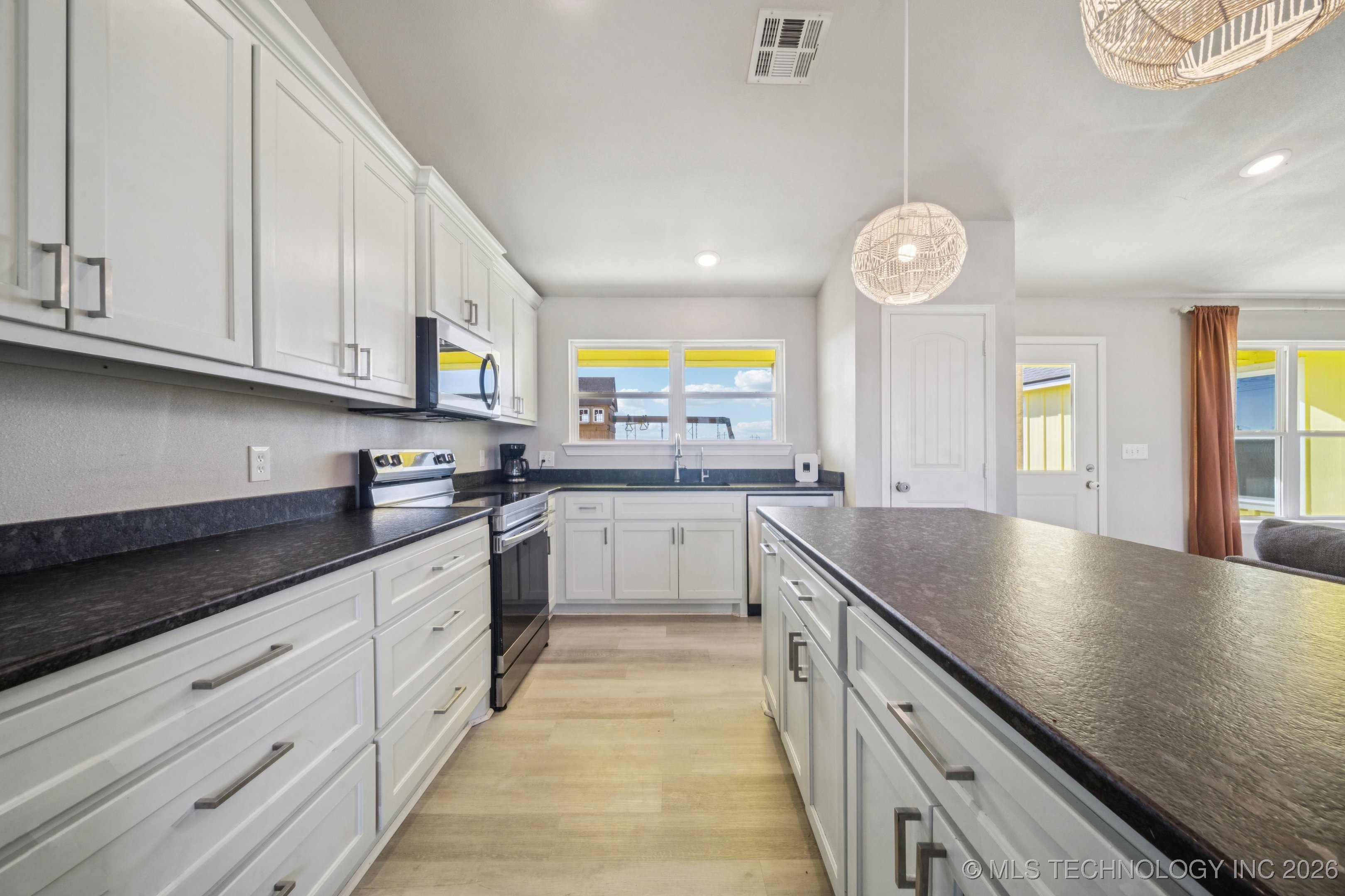 2152 E 430 Road Property Photo 18